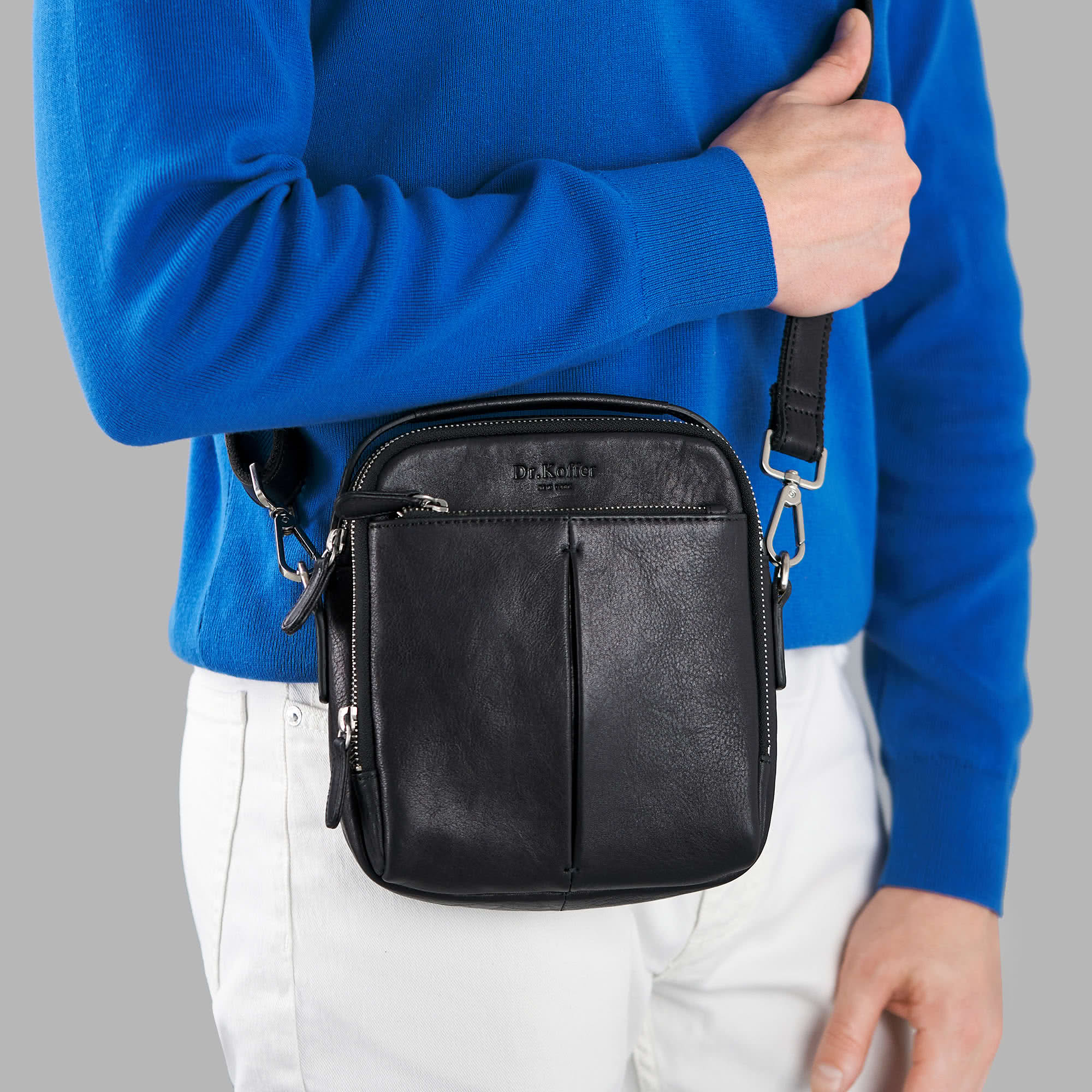 Др.Коффер M402730-245-04 сумка через плечо
Др.Коффер M402730-245-04 сумка через плечо