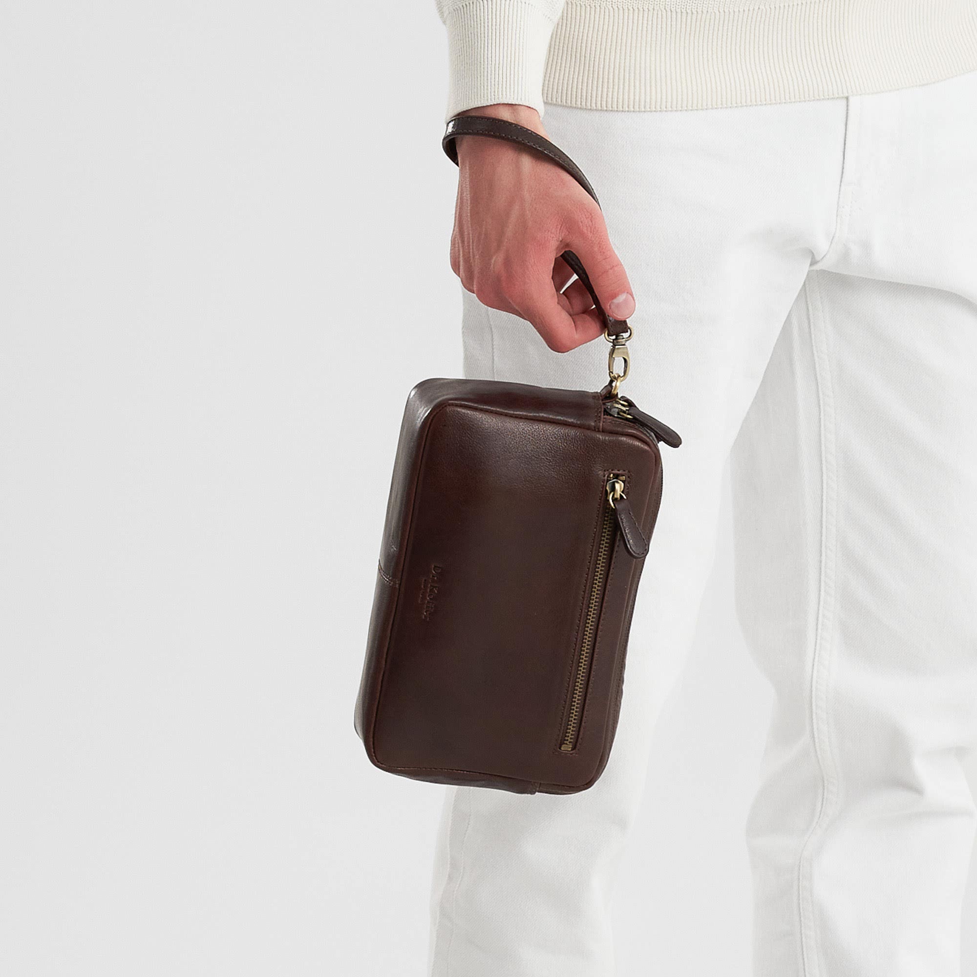 Др.Коффер M402857-245-09 сумка-визитка
Др.Коффер M402857-245-09 сумка-визитка