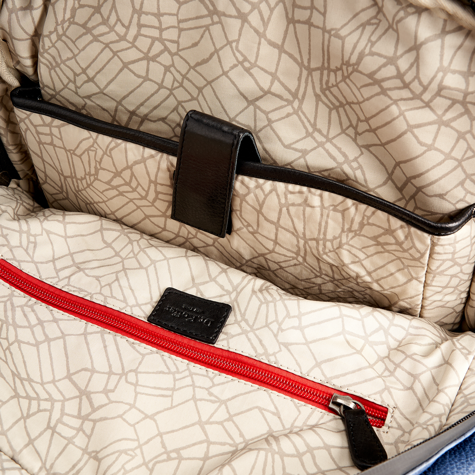 b402781-154-60_04 рюкзак B402781-154-60_04 купить с доставкой