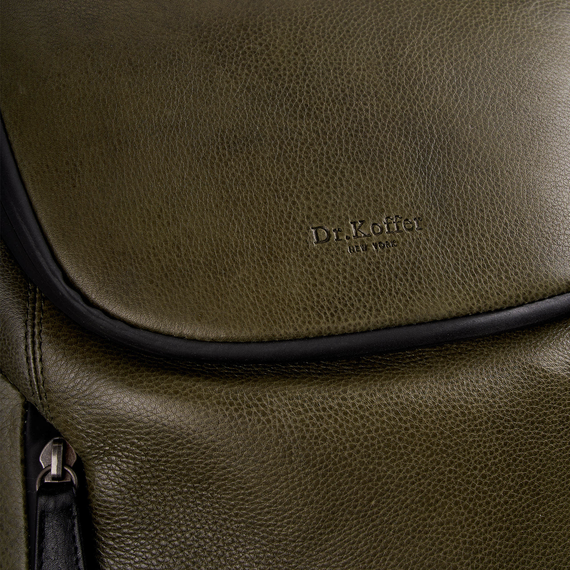 b402821-154-80_04 рюкзак B402821-154-80_04 по распродаже