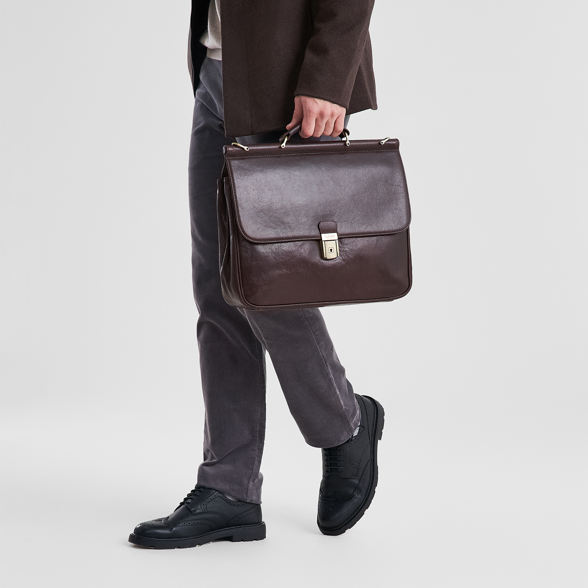 

Др.Коффер P402295-245-09 портфель