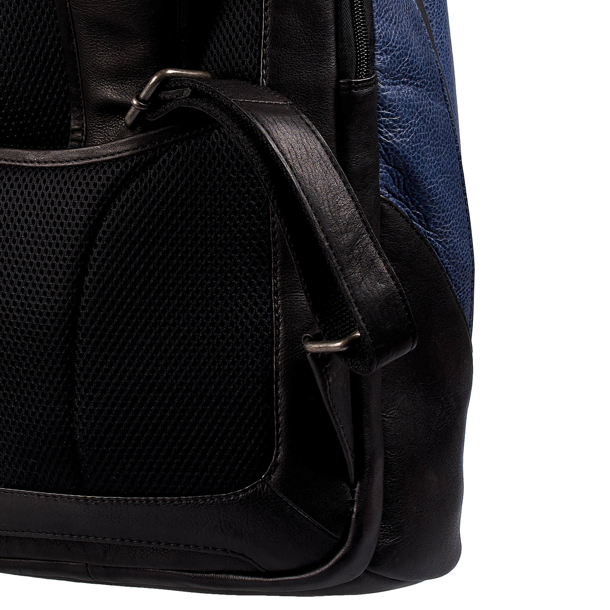 b402821-154-60_04 рюкзак B402821-154-60_04 на официальном сайте