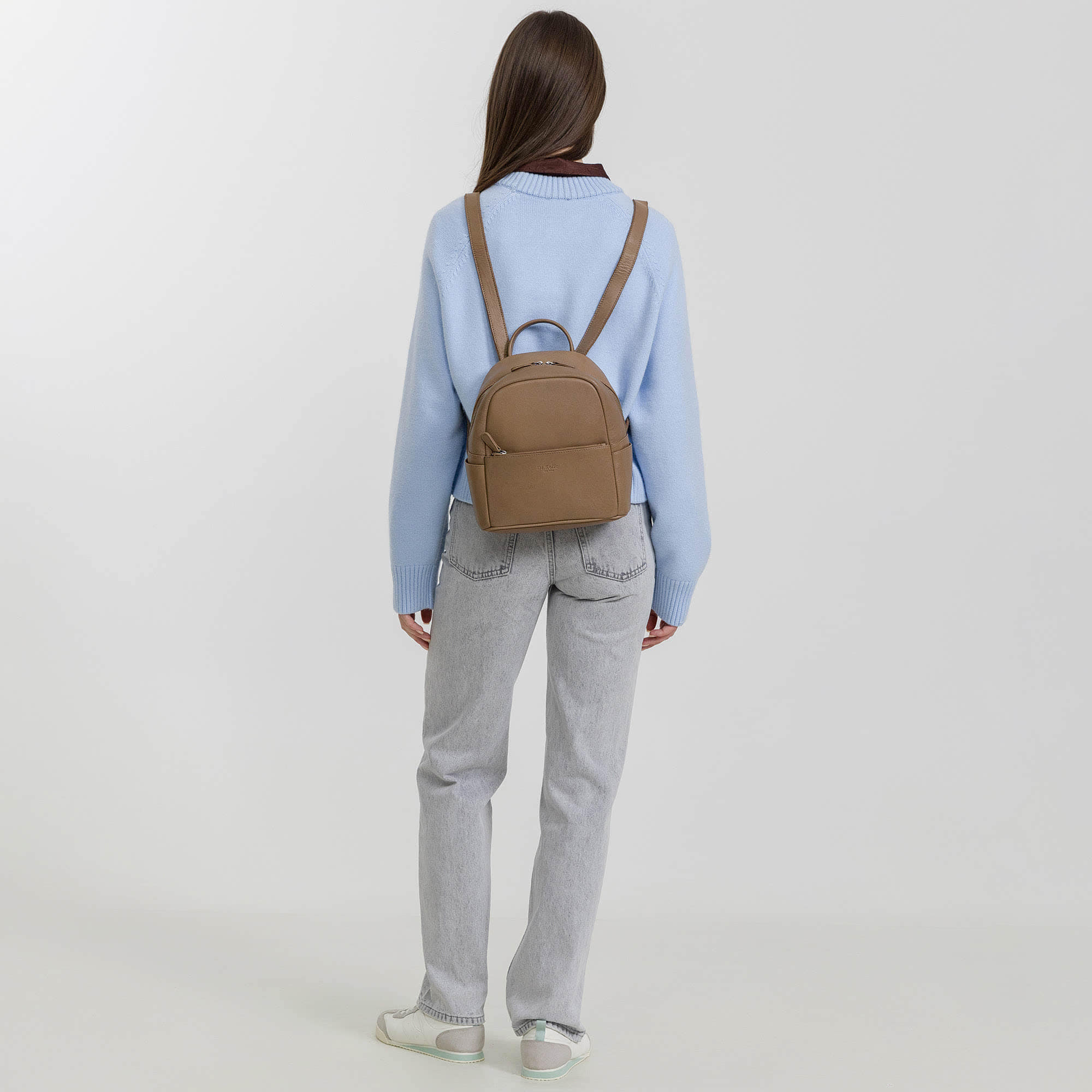 b402698-41-61 рюкзак B402698-41-61 купить с доставкой