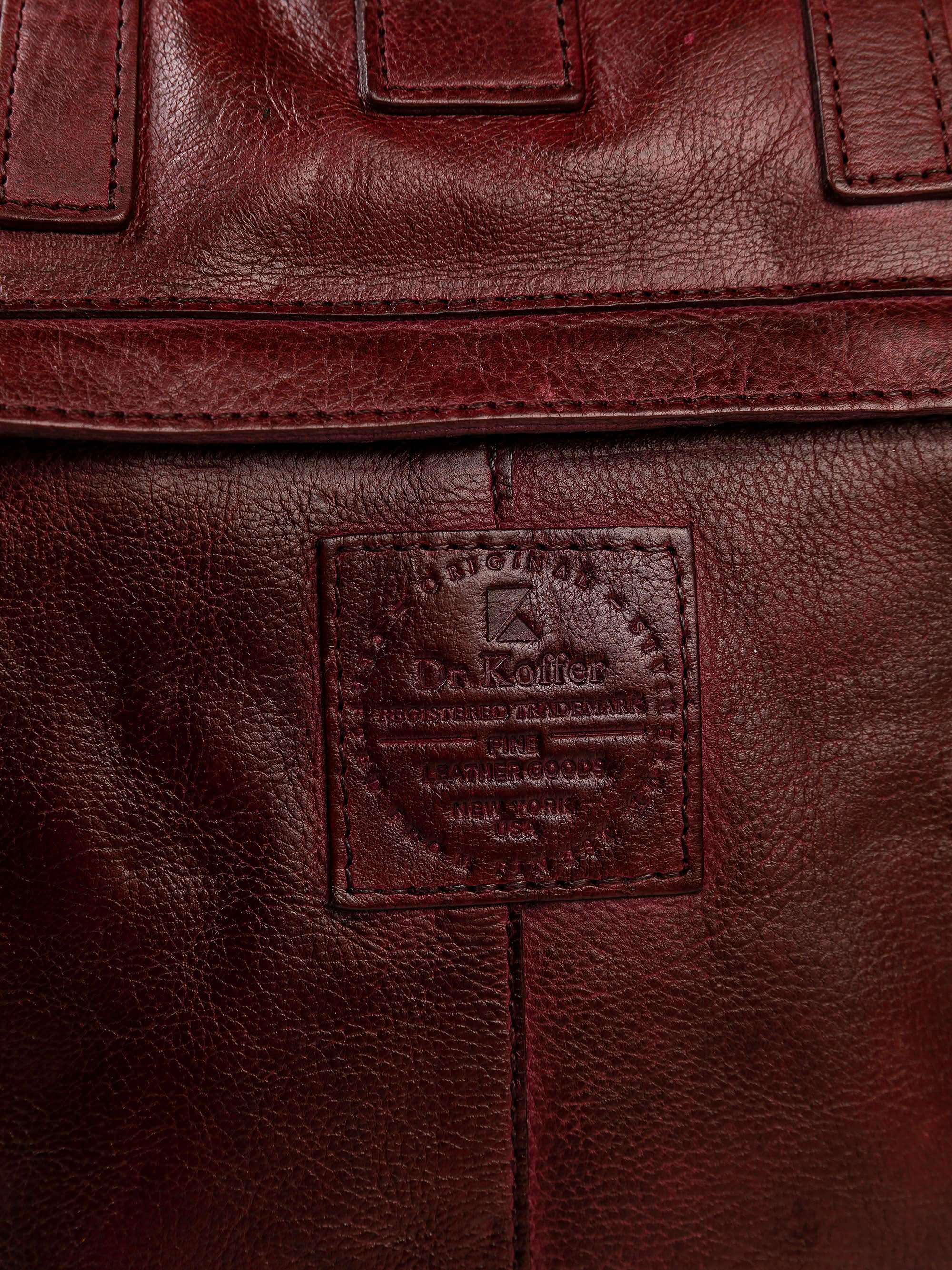 m402897-110-03 рюкзак M402897-110-03 на официальном сайте