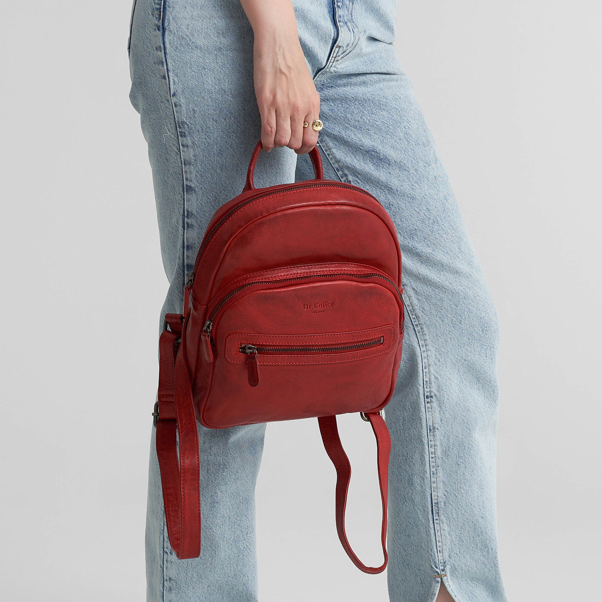 b402825-248-12 рюкзак B402825-248-12 по распродаже