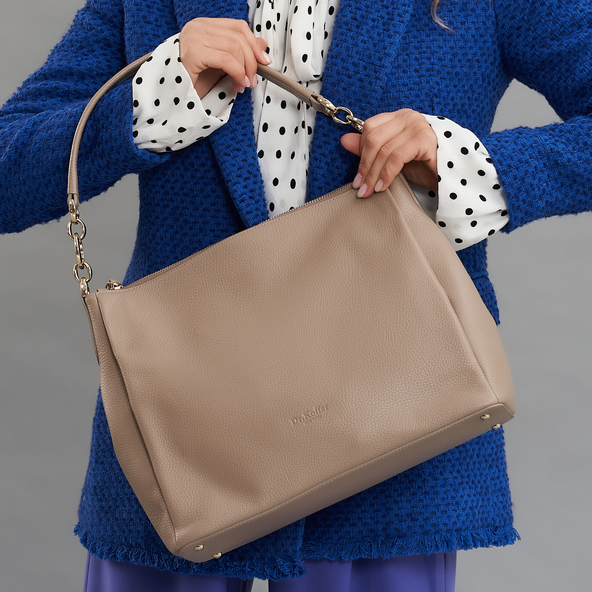 

Др.Коффер 7017BR-61 хобо женское