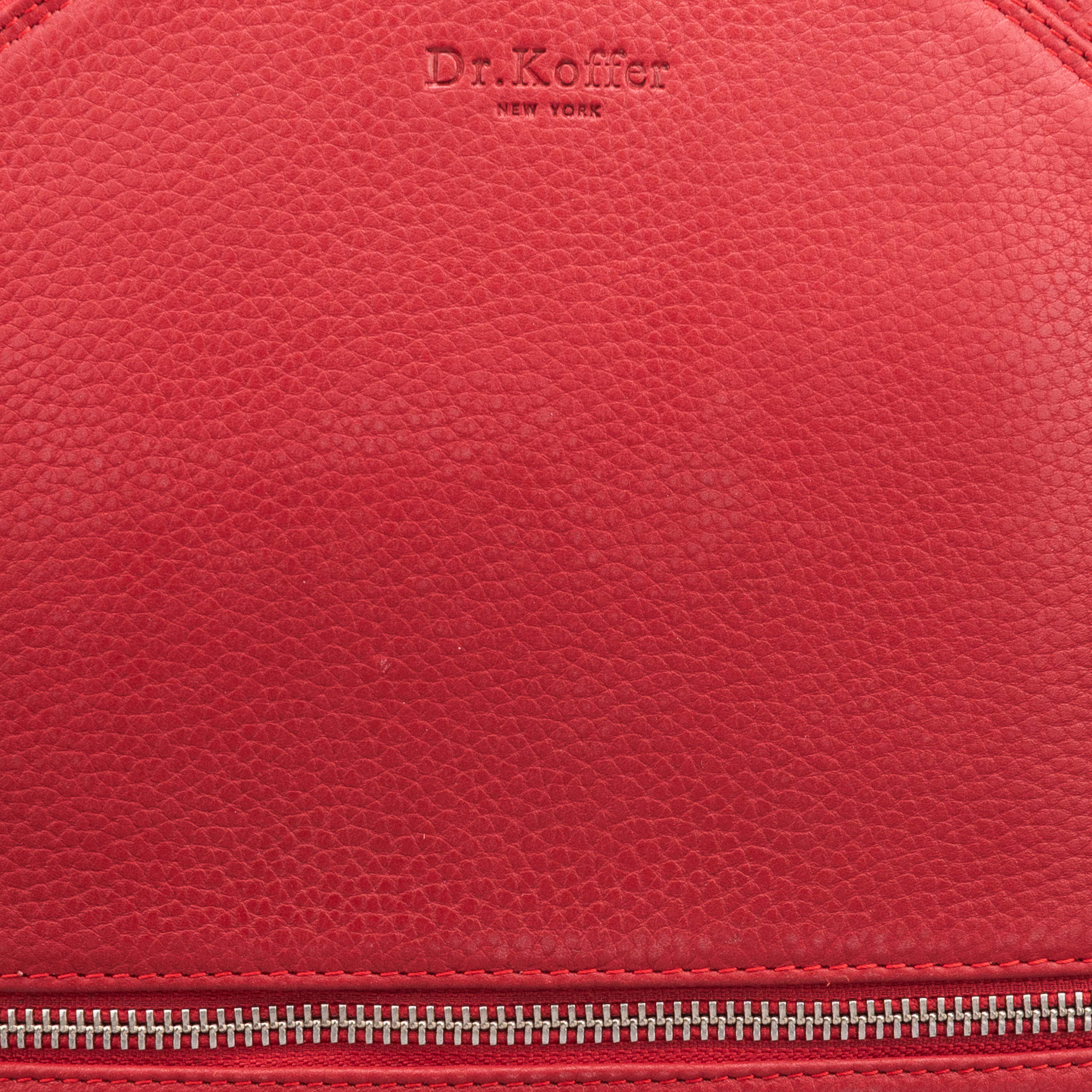 b402870-43-12 рюкзак B402870-43-12 по распродаже