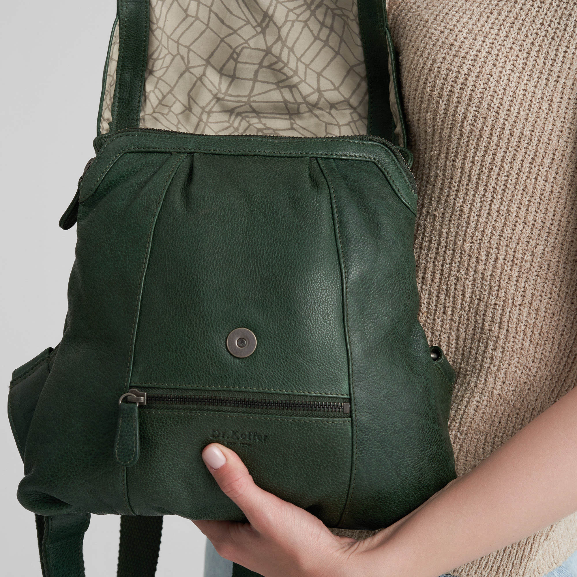 b402855-154-65 рюкзак B402855-154-65 купить с доставкой