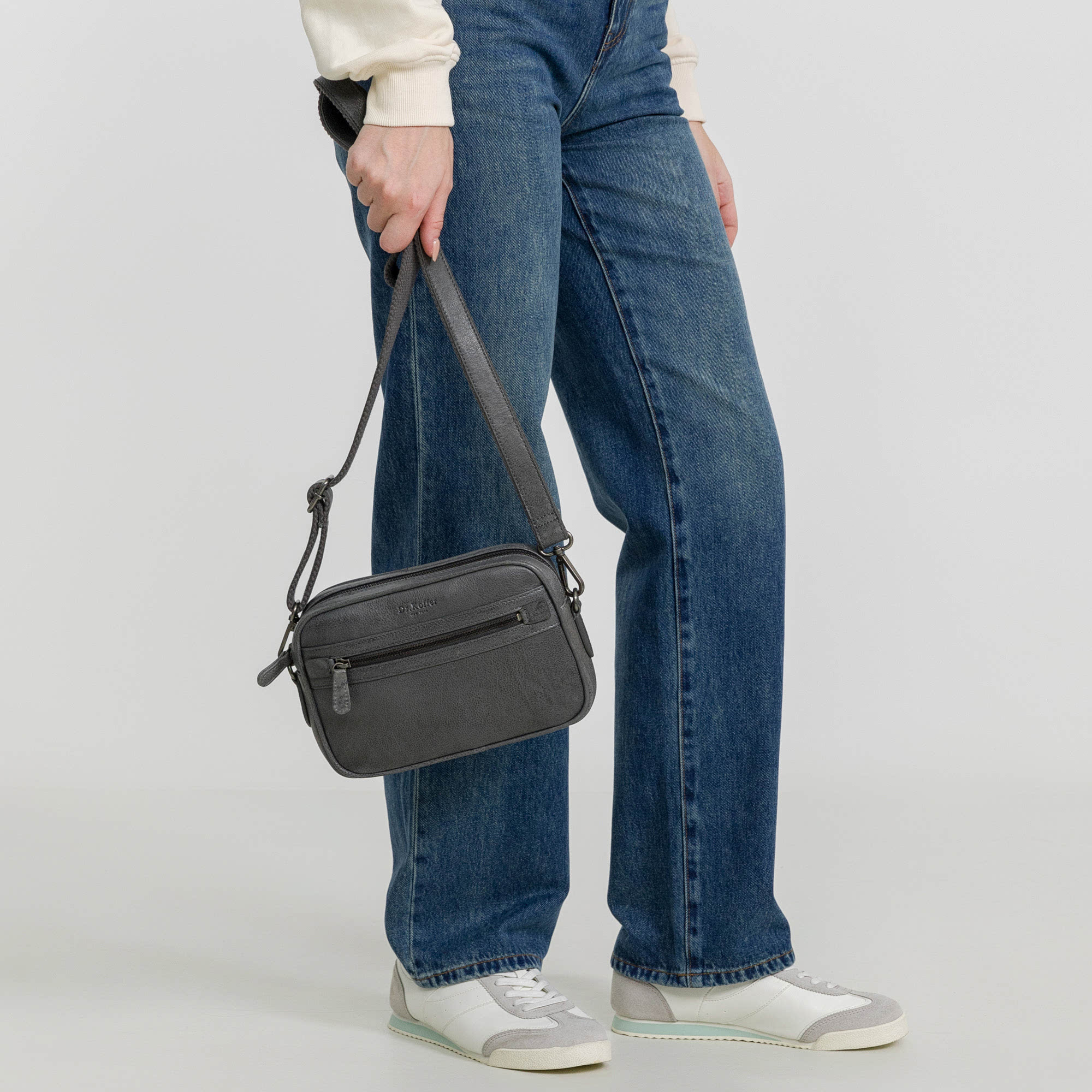 b402868-112-77 сумка через плечо B402868-112-77 на официальном сайте