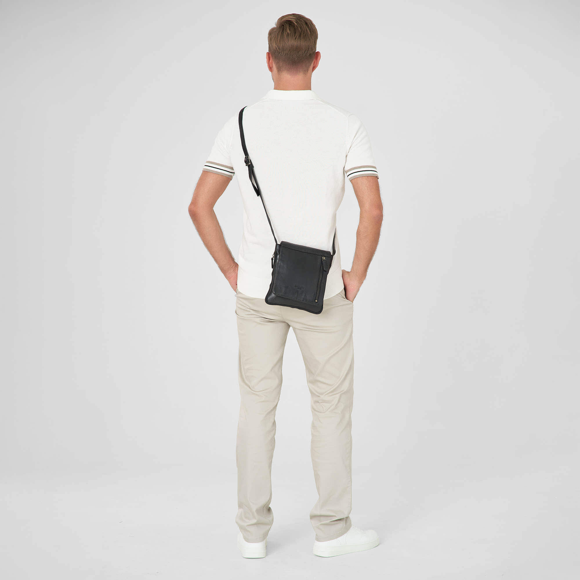 m402723-248-04 сумка через плечо M402723-248-04 по распродаже