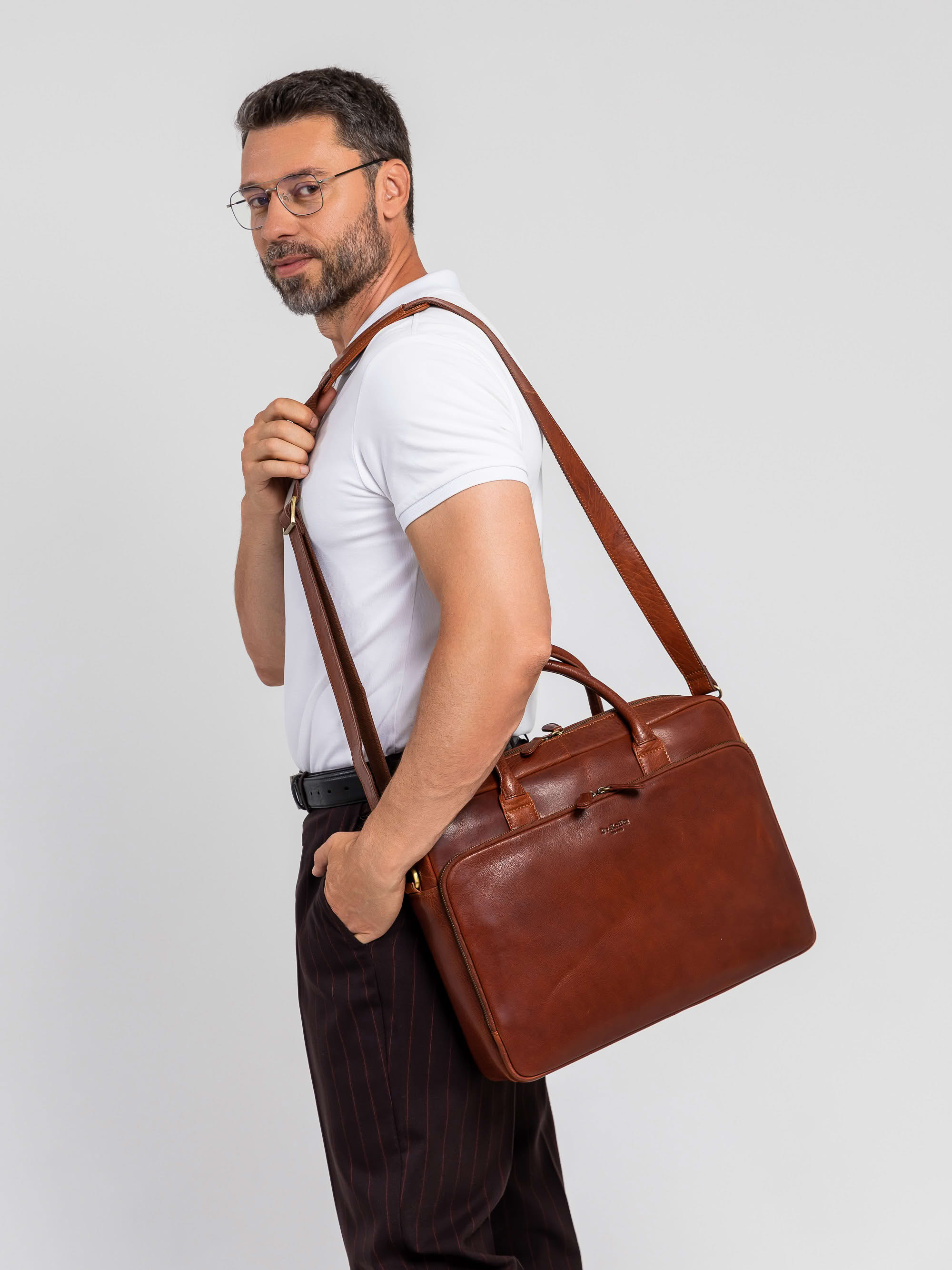 b402885-91-05 сумка для документов B402885-91-05 по распродаже