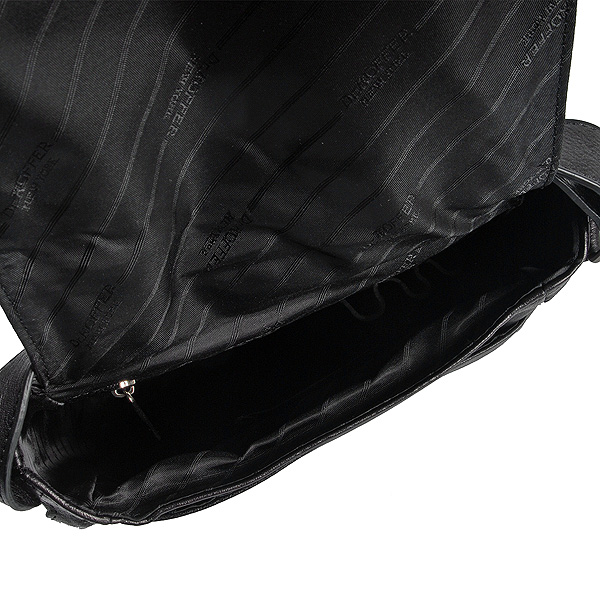 Прямоугольная черного цвета мужская сумка небольшого размера из жатой кожи Dr.Koffer M306221-02-04