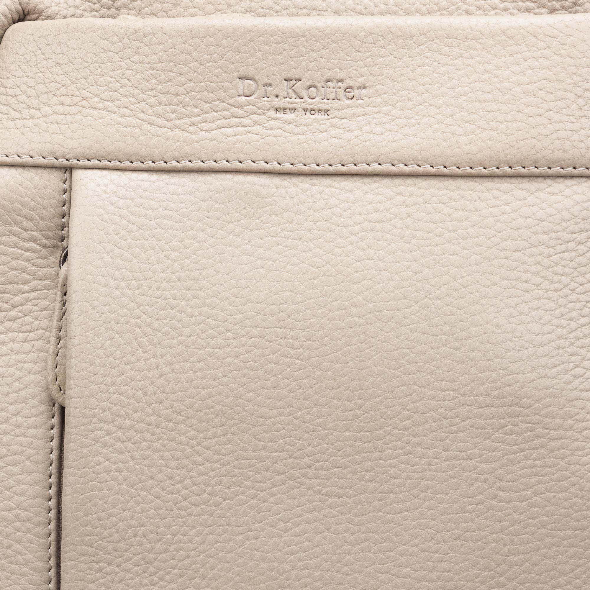 b402383-43-62 рюкзак B402383-43-62 со скидкой