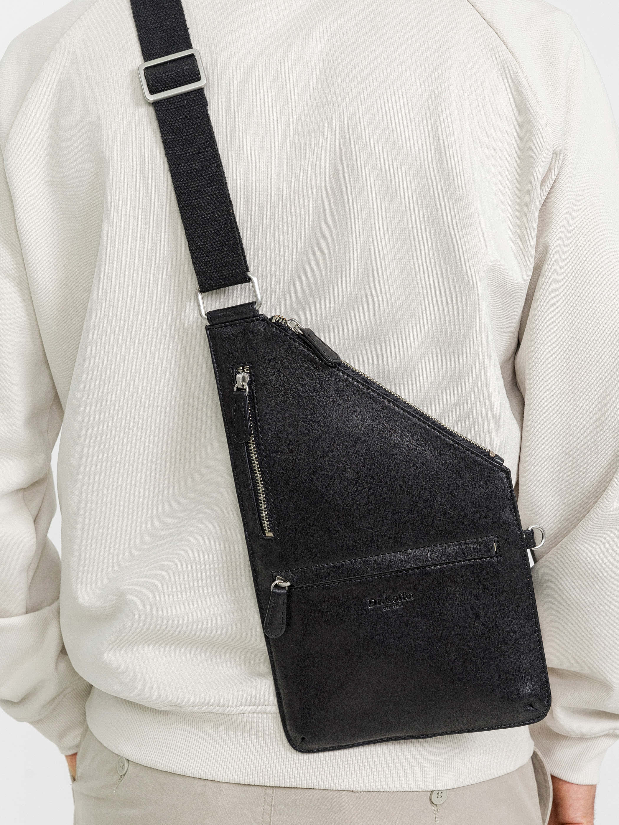 b402713-245-09 сумка через плечо B402713-245-09 по распродаже