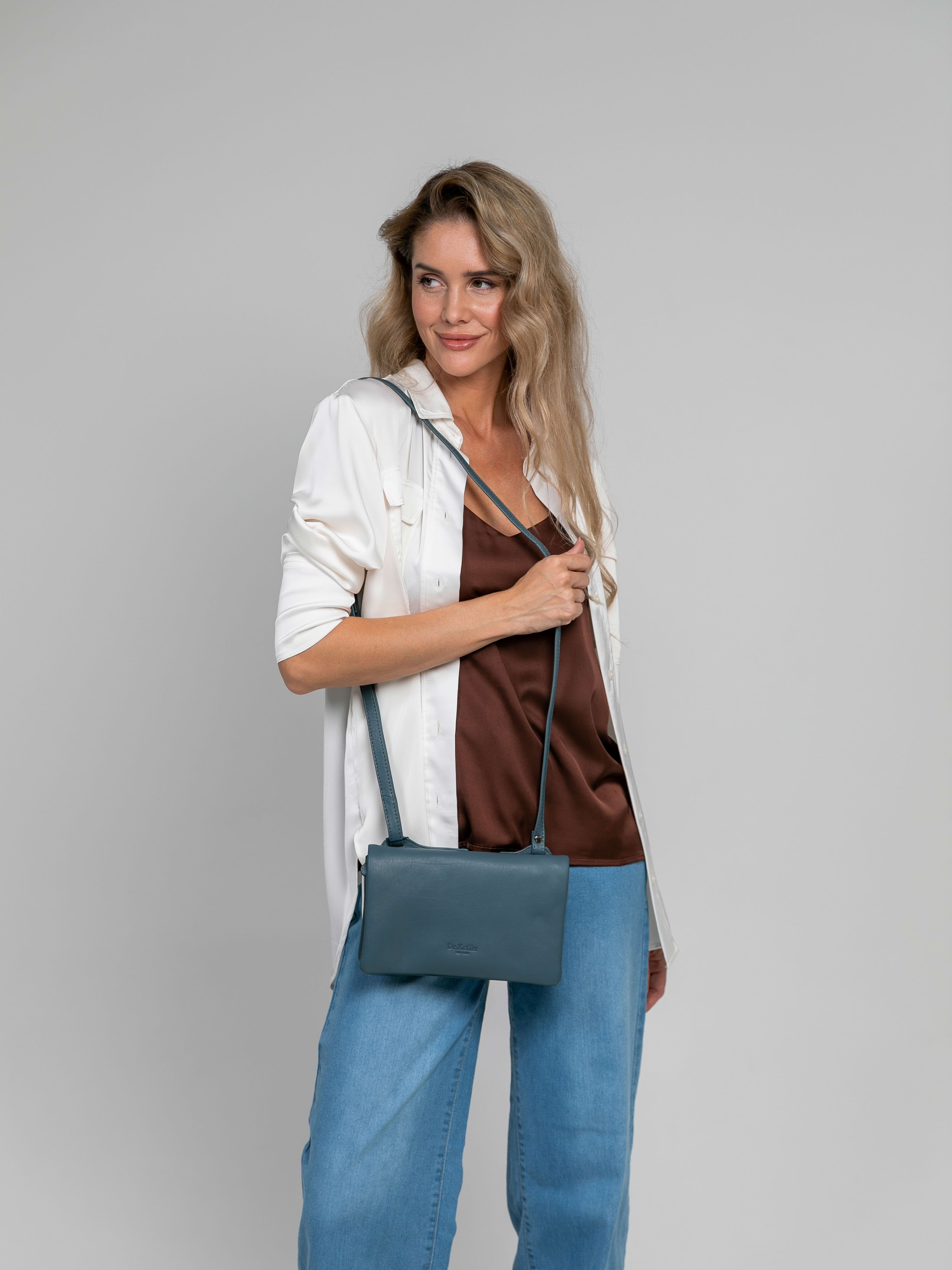 m402890-44-70 сумка через плечо M402890-44-70 оригинал