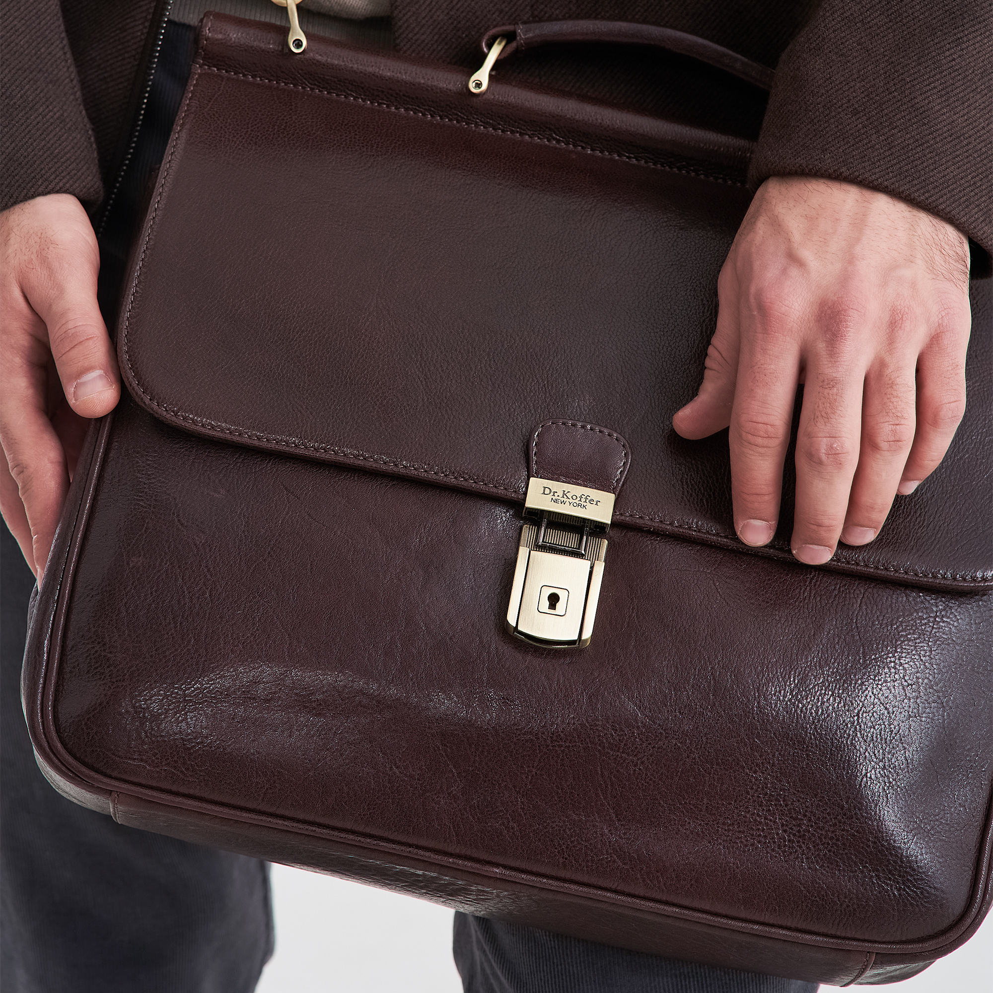 p402295-245-09 портфель P402295-245-09 в интернет магазине