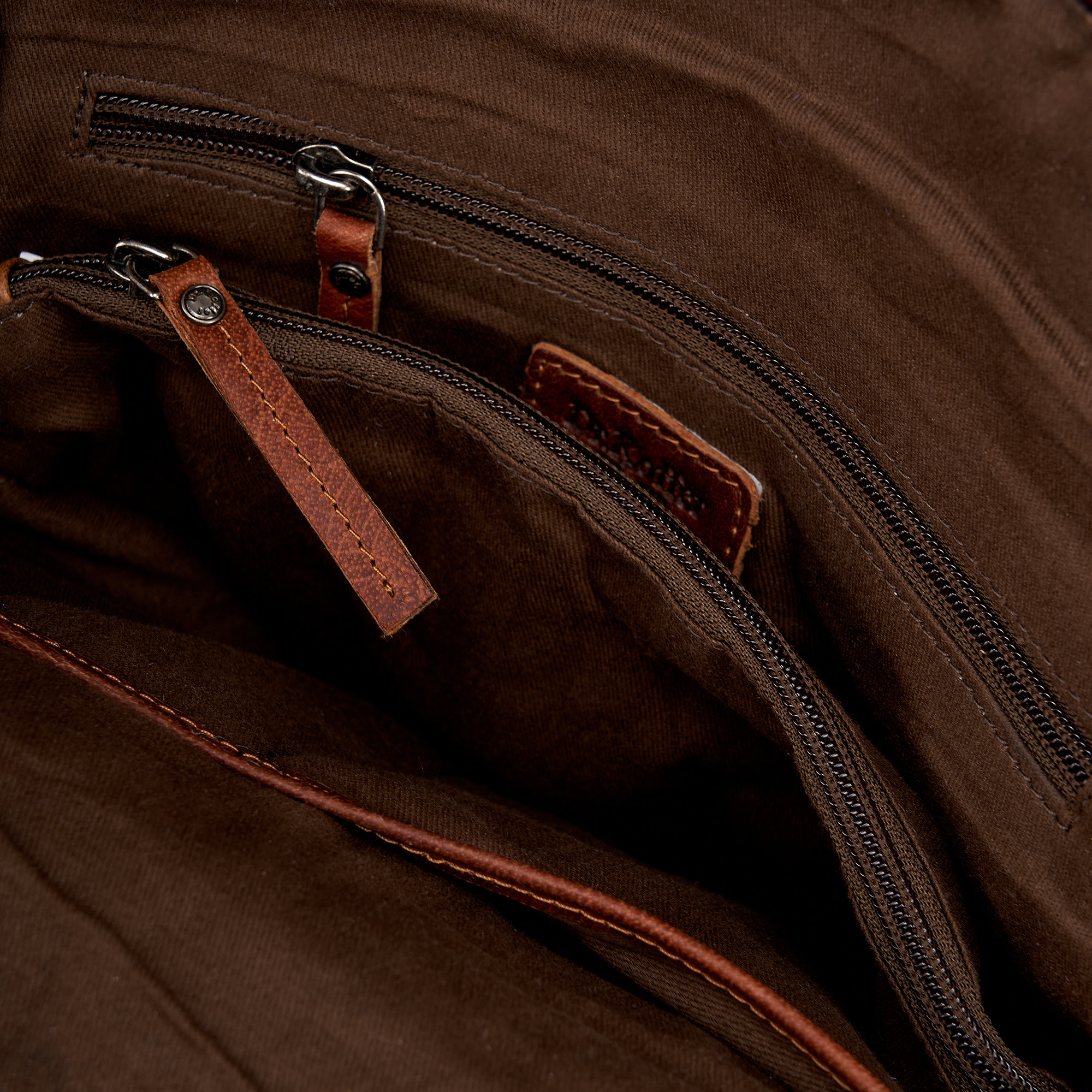 b402830-111-05 рюкзак B402830-111-05 на официальном сайте