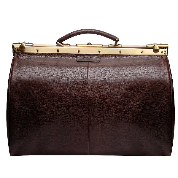 Вместительный саквояж изысканного шоколадного цвета Dr.Koffer B402167-02-09