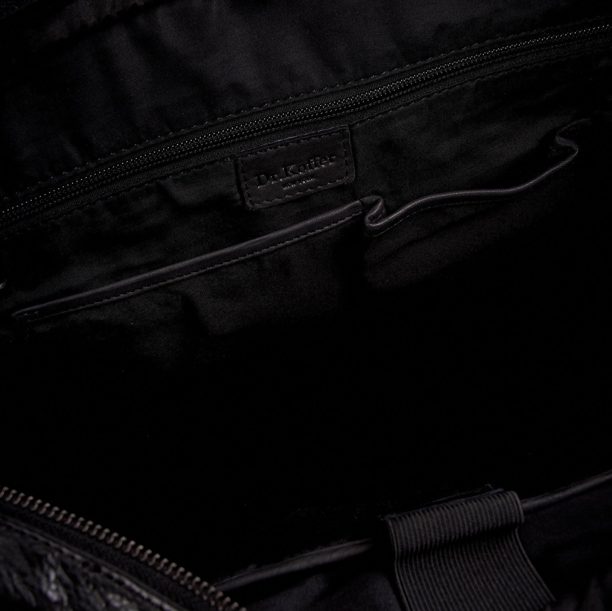 m402858-248-04 сумка для документов M402858-248-04 по акции