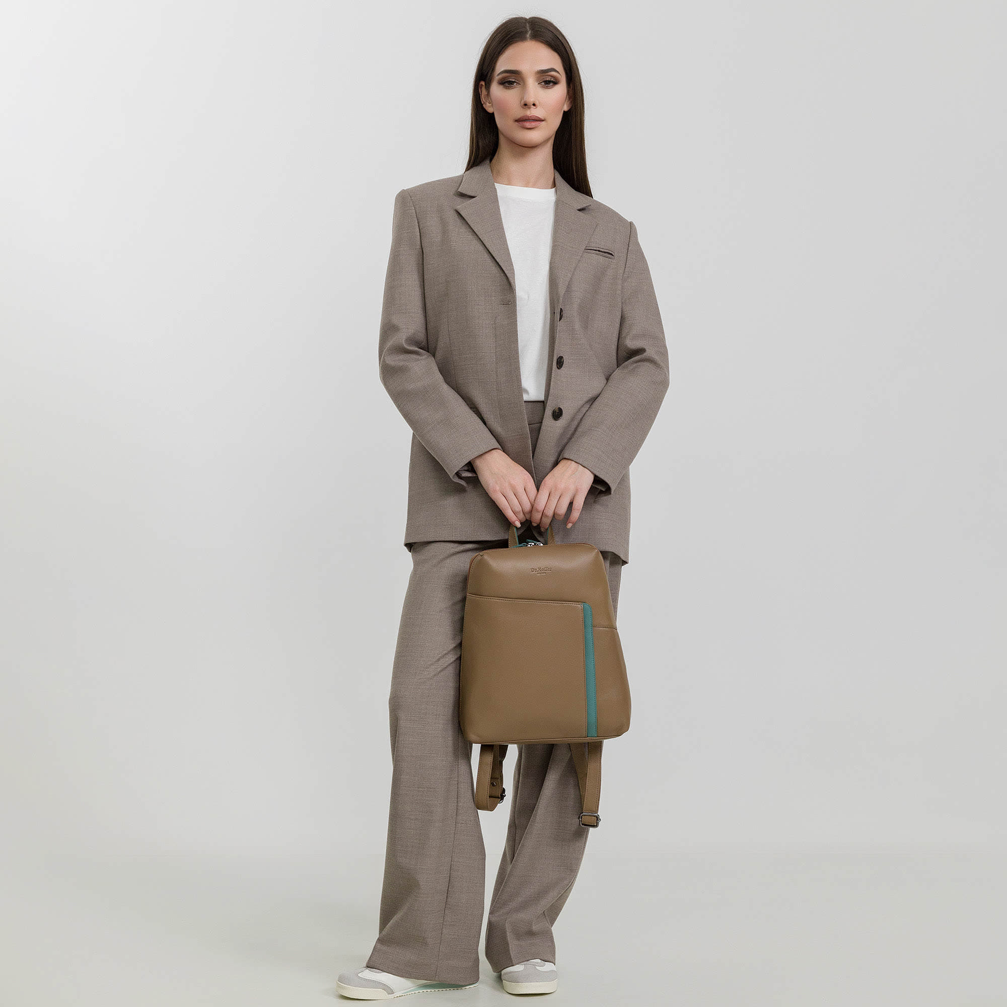 b402737-41-61_70 рюкзак B402737-41-61_70 по акции