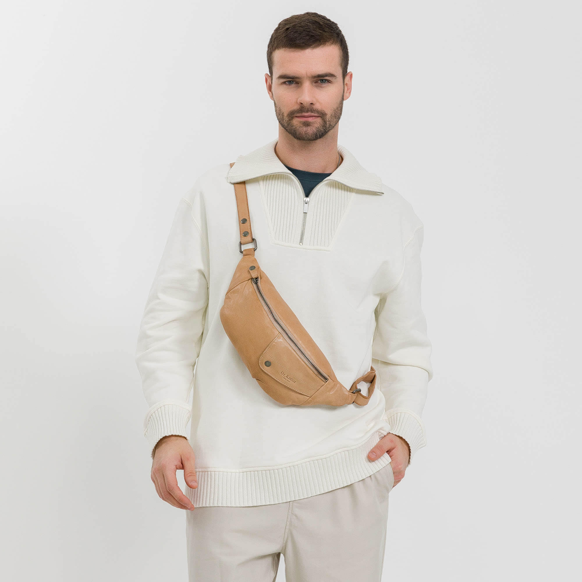 b402878-248-62 сумка поясная B402878-248-62 на официальном сайте