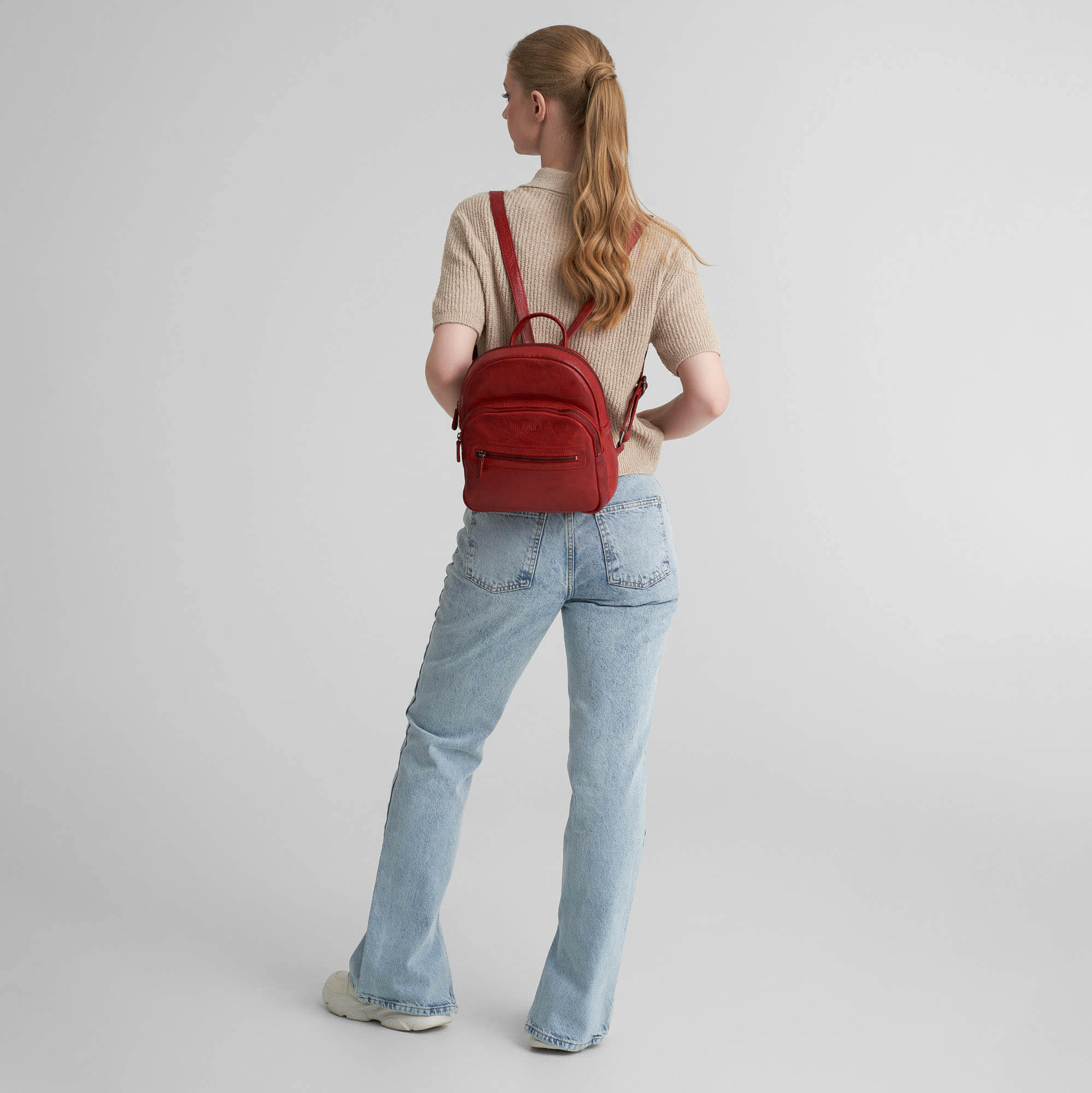 b402825-248-12 рюкзак B402825-248-12 со скидкой