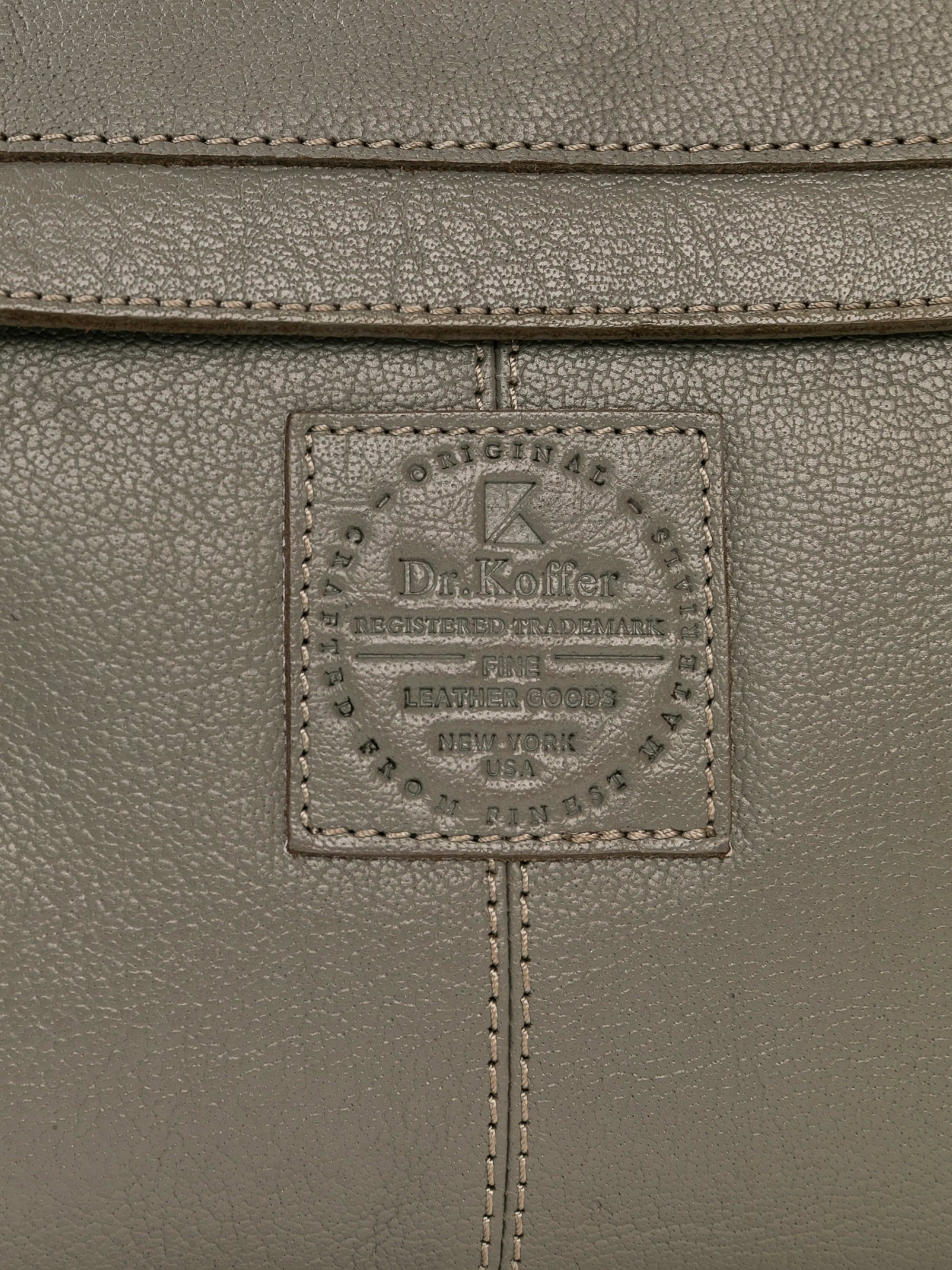 m402923-133-77 сумка через плечо M402923-133-77 на официальном сайте