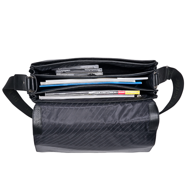 Сумка через плечо Dr.Koffer из натуральной кожи черная