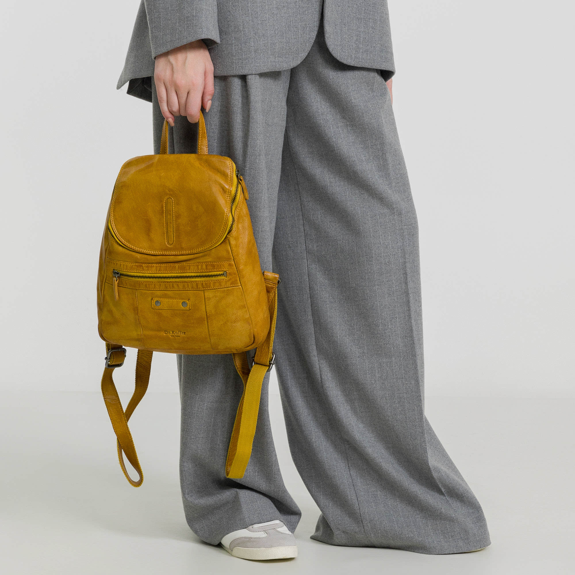 b402875-248-67 рюкзак B402875-248-67 на официальном сайте