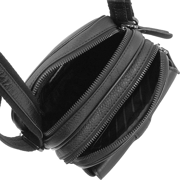 Сумка через плечо Dr.Koffer из натуральной кожи черная