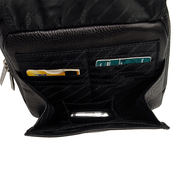 Сумка через плечо Dr.Koffer из натуральной кожи черная