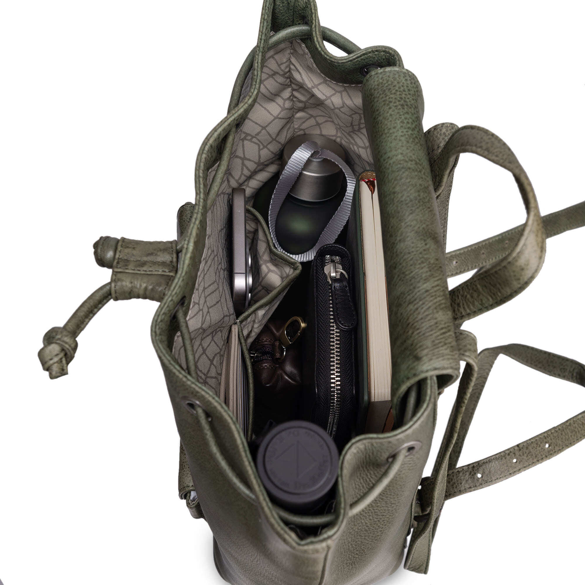 b402867-112-81 рюкзак B402867-112-81 со скидкой