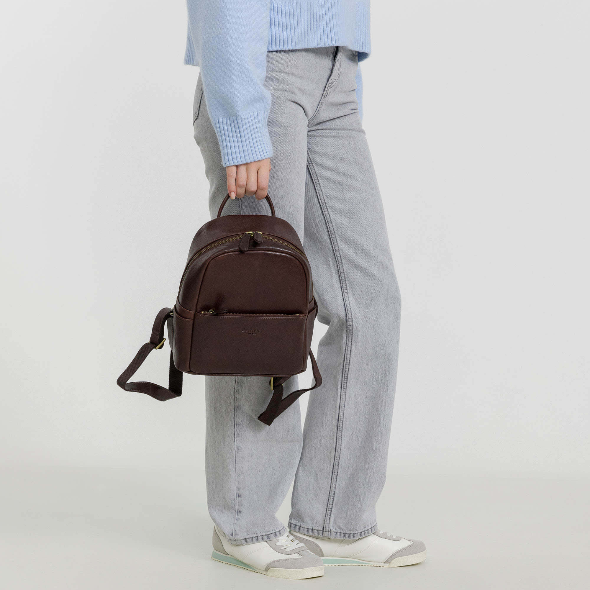 b402698-245-09 рюкзак B402698-245-09 по низкой цене