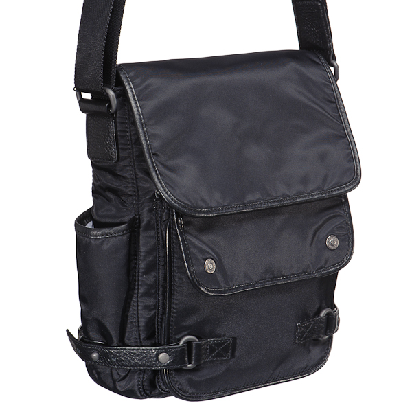 Сумка через плечо Dr.Koffer из натуральной кожи черная