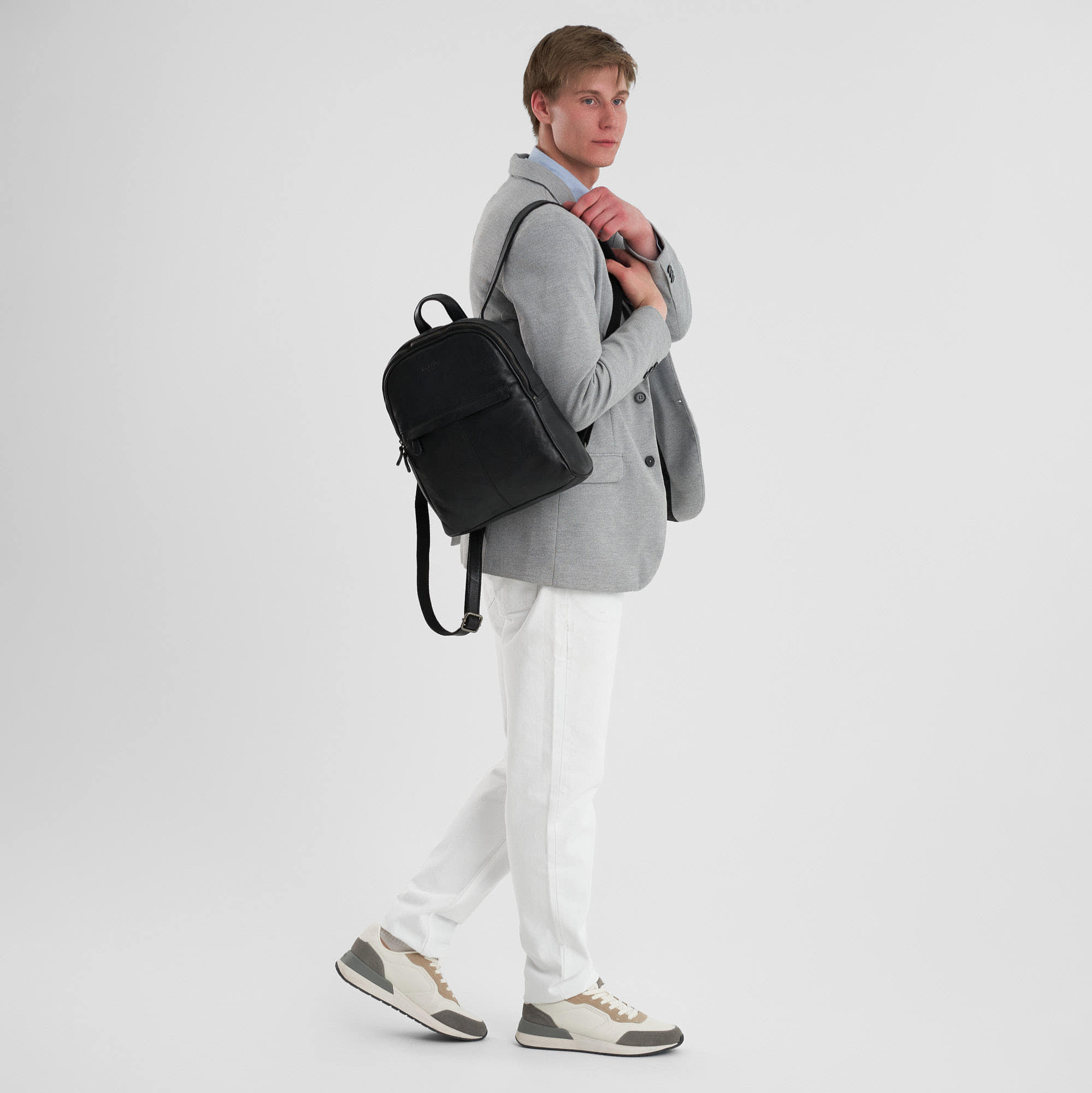 b402826-248-04 рюкзак B402826-248-04 со скидкой