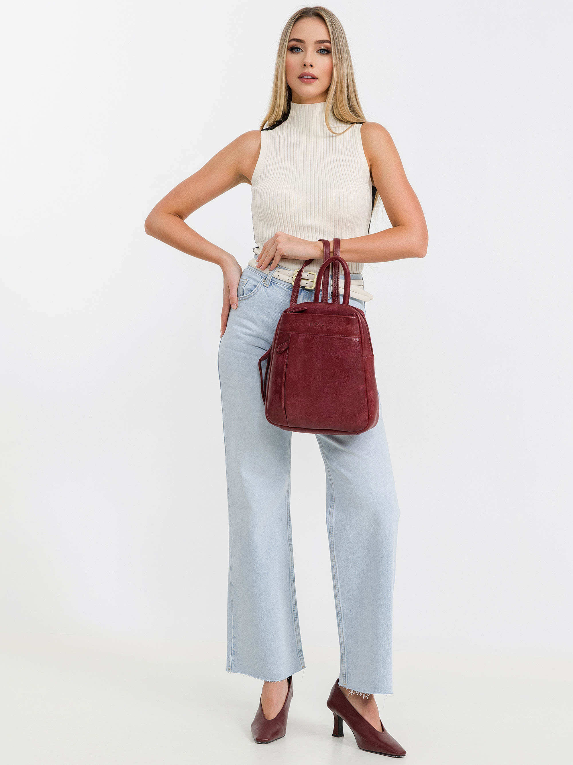 b402383-244-03 рюкзак B402383-244-03 по низкой цене