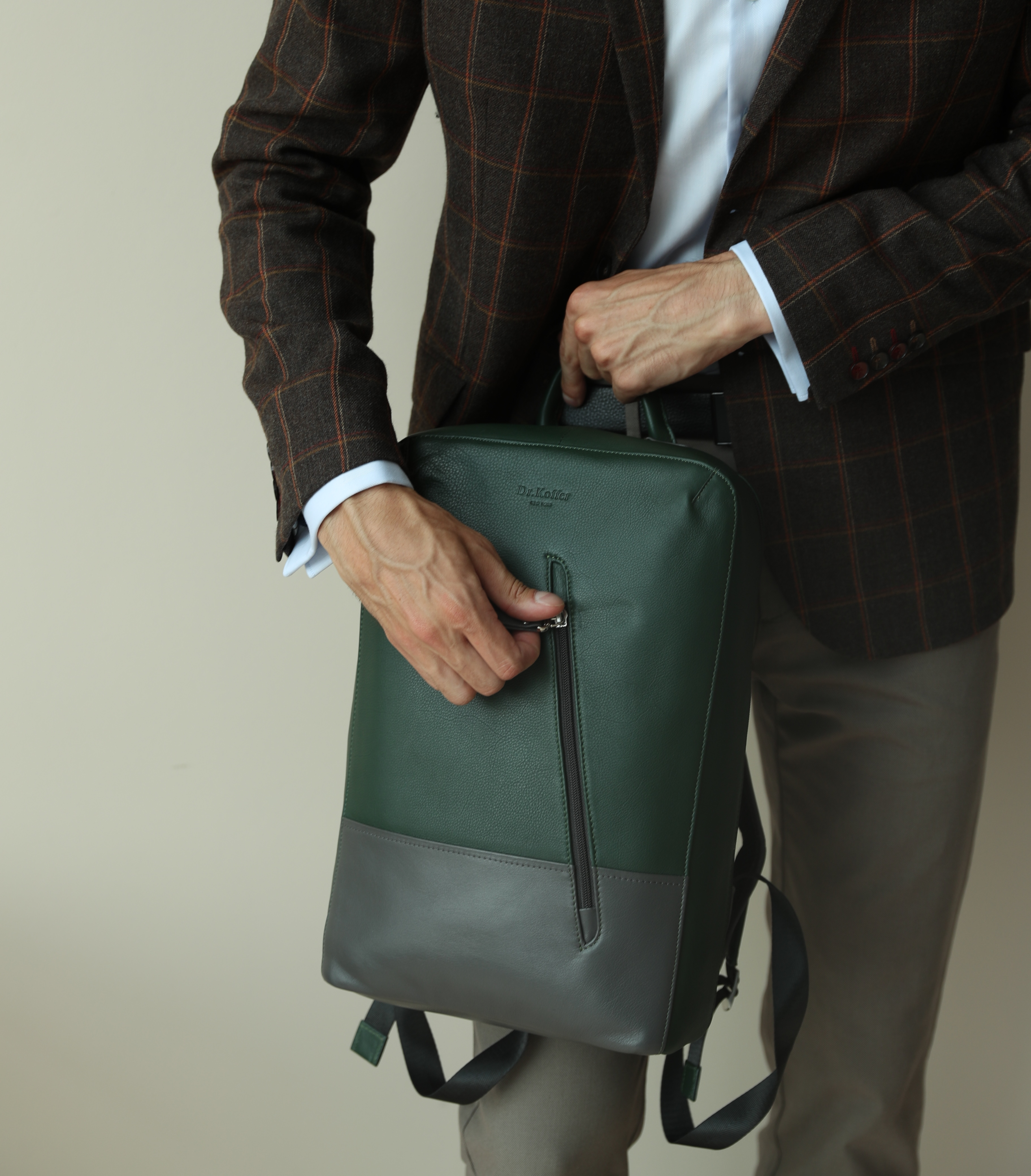 b402780-41-65_77 рюкзак B402780-41-65_77 купить с доставкой