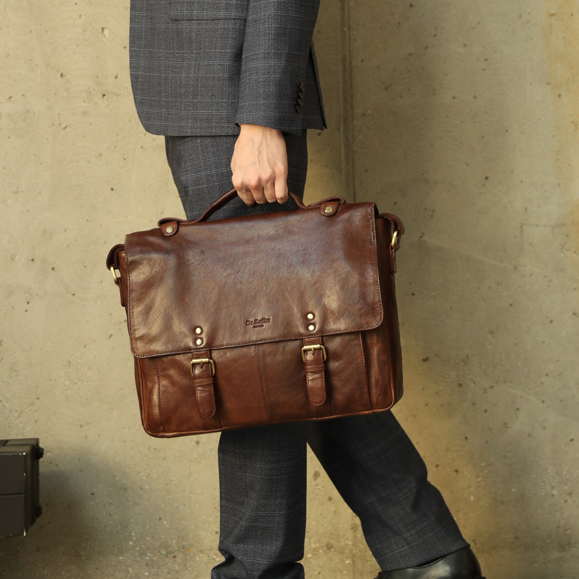 p402111-248-09 портфель P402111-248-09 по низкой цене