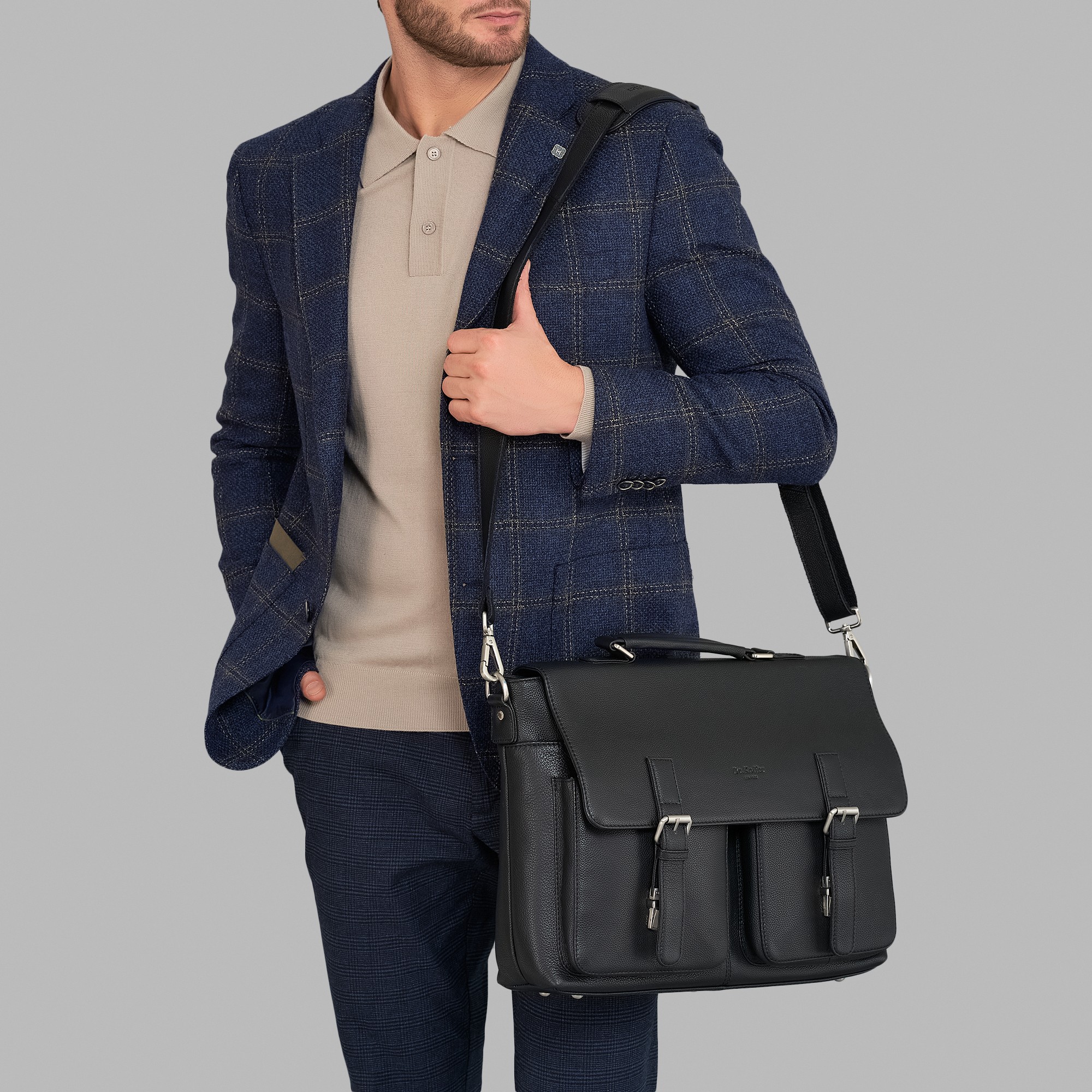 ДрКоффер P402242-260-04 портфель 35955₽