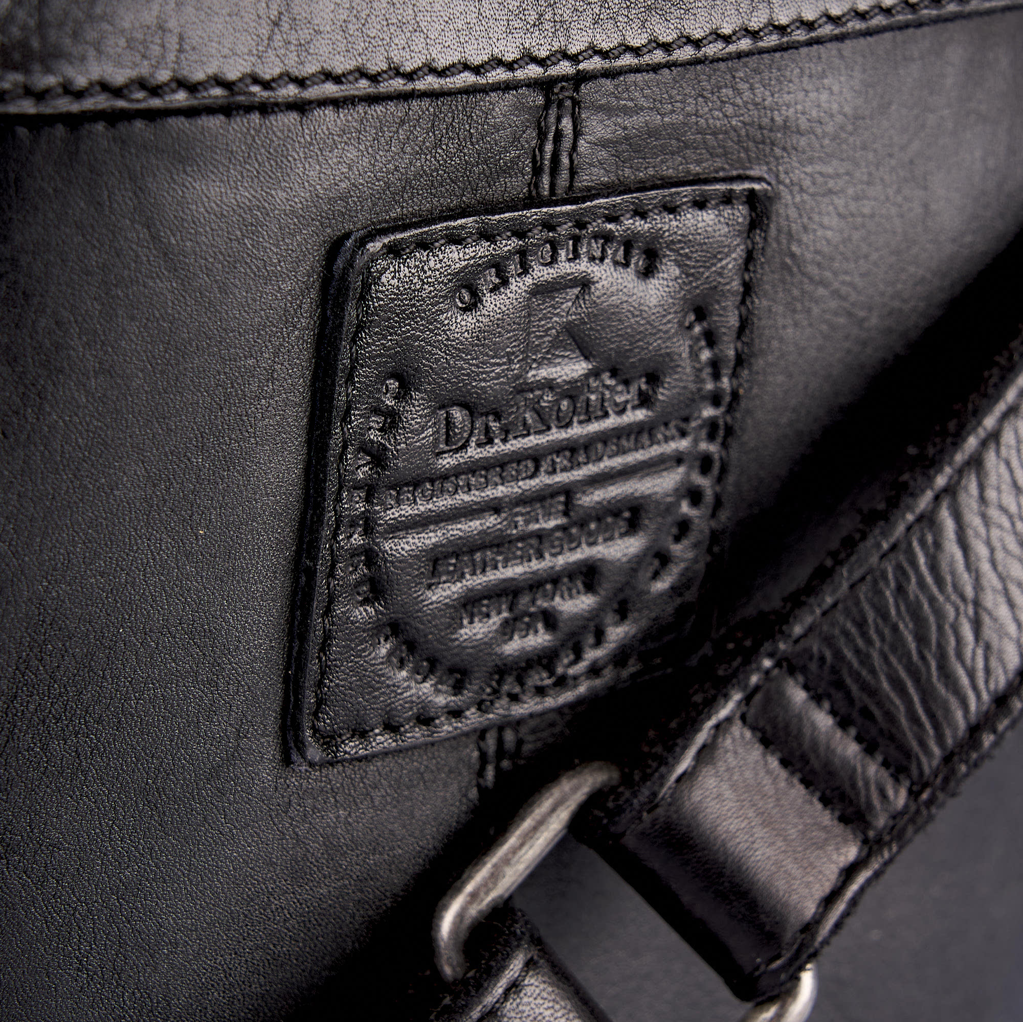 m402740-248-04 сумка через плечо M402740-248-04 с промокодом