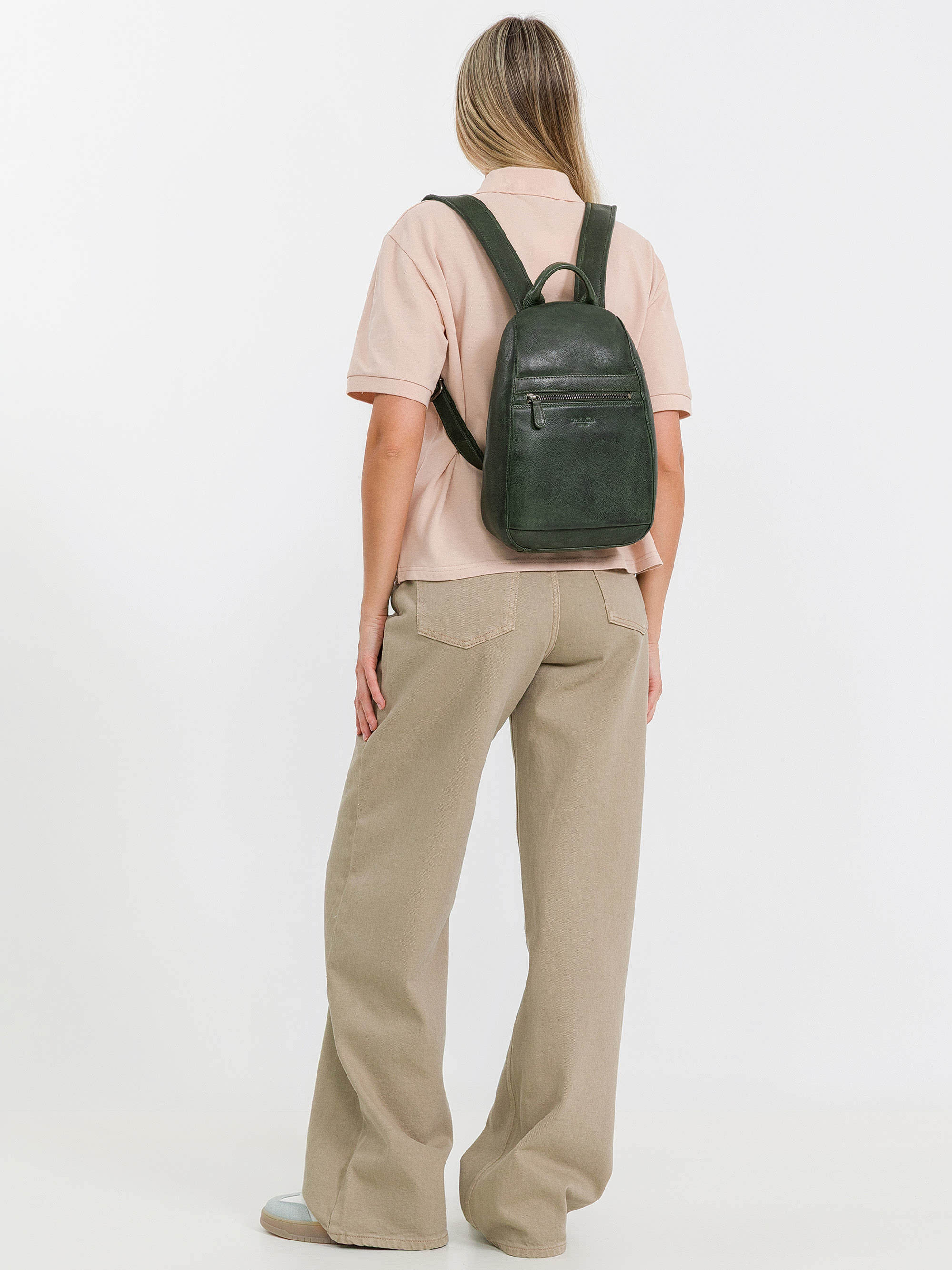 b402887-244-65 рюкзак B402887-244-65 на официальном сайте