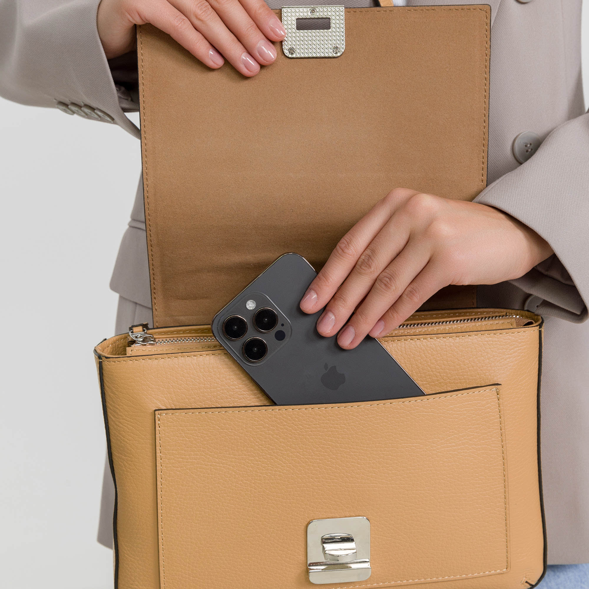 50856s-61 сумка женская 50856S-61 на официальном сайте