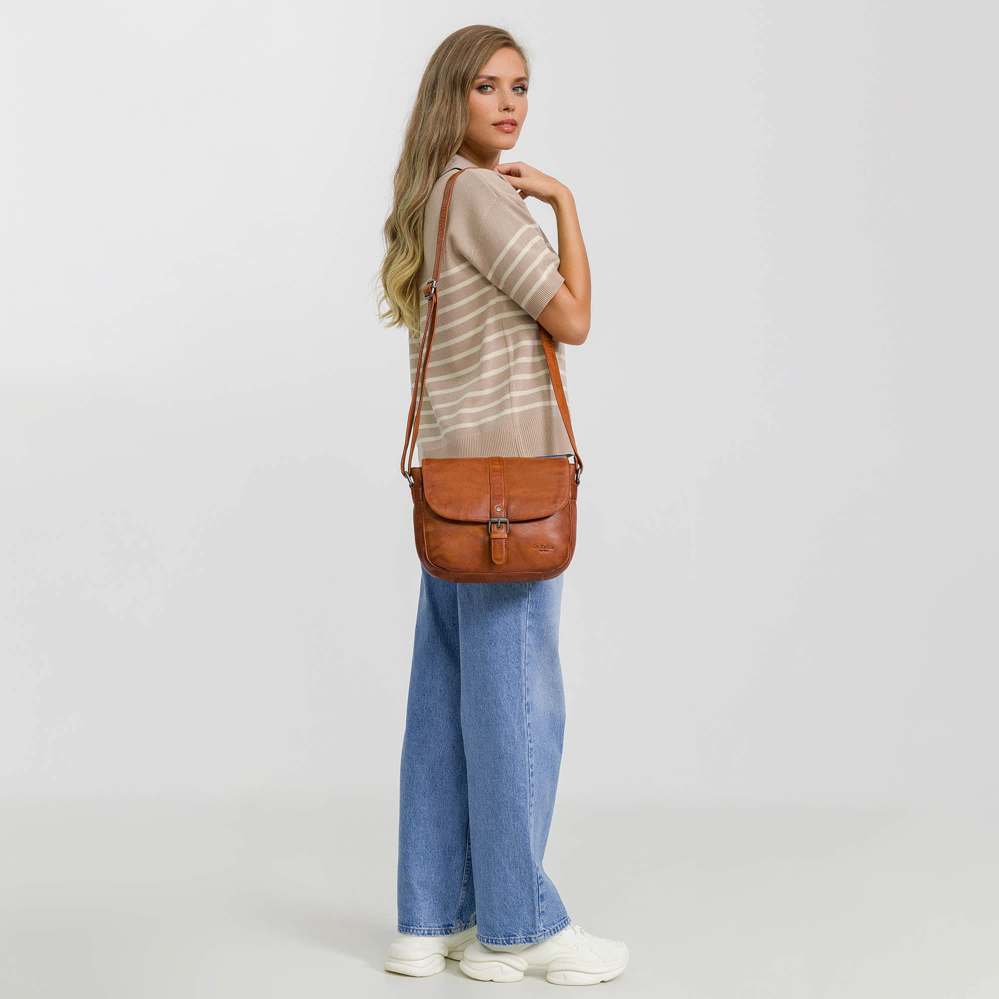 w620113-248-05 сумка через плечо W620113-248-05 на официальном сайте