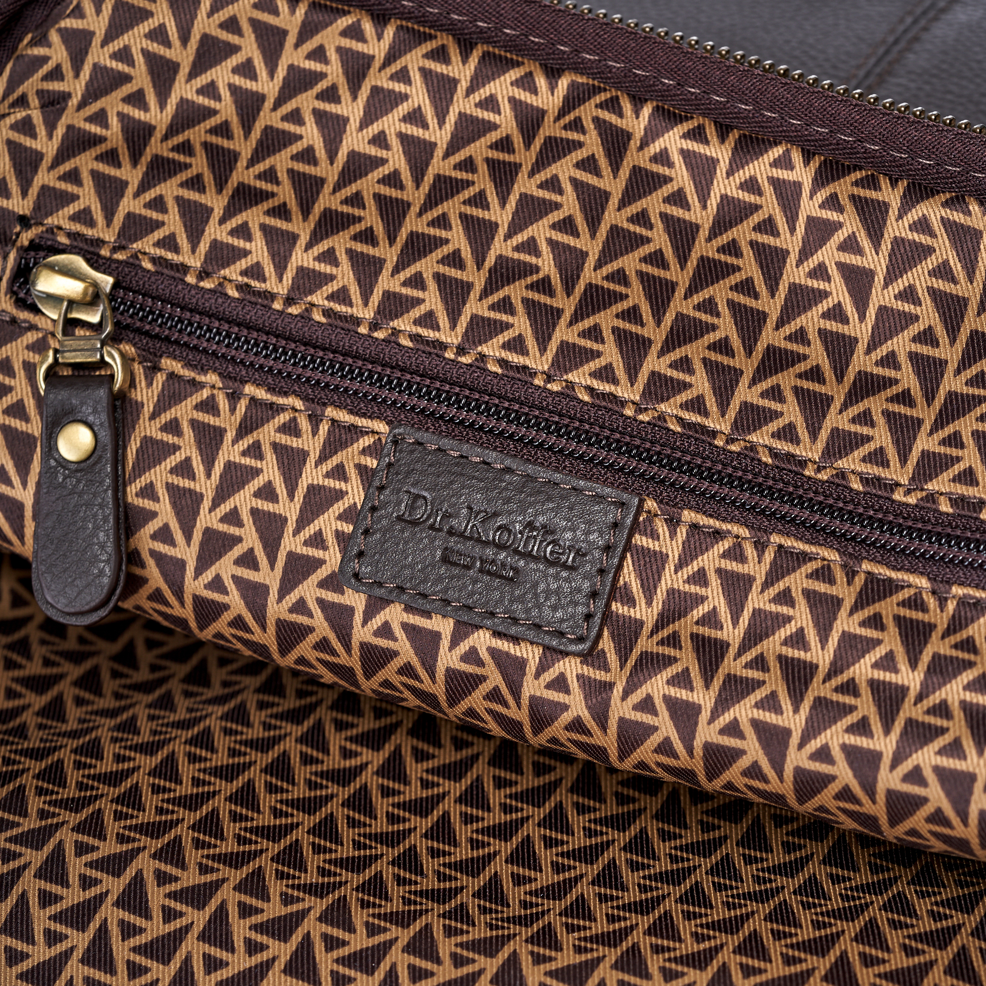 m402758-260-09 сумка через плечо M402758-260-09 купить с доставкой