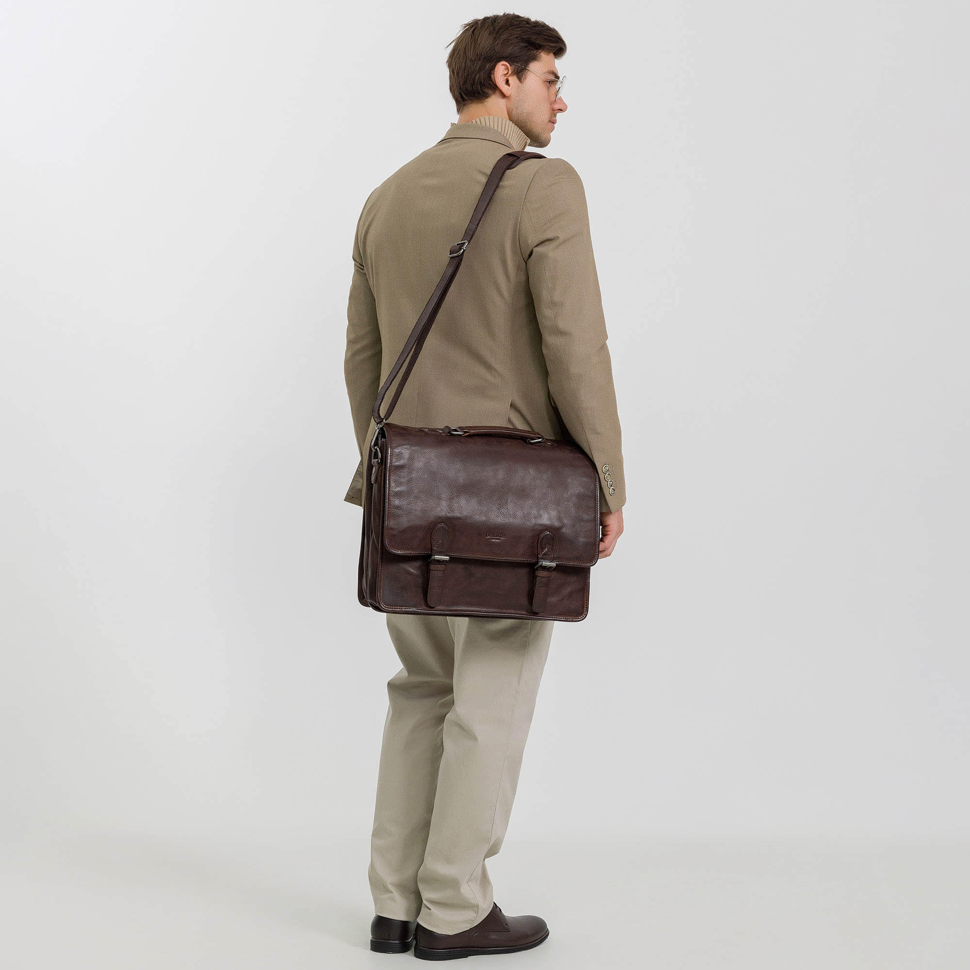 p402109-248-09 портфель P402109-248-09 со скидкой