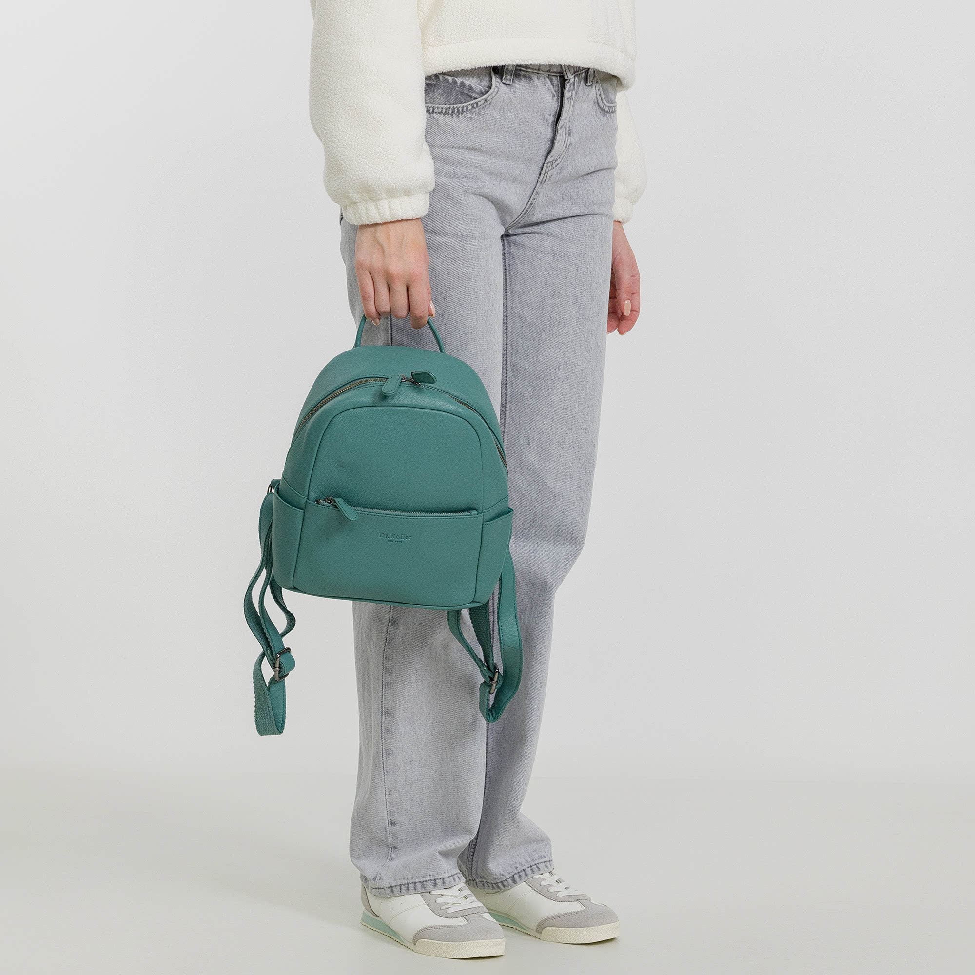 b402698-41-70 рюкзак B402698-41-70 в интернет магазине