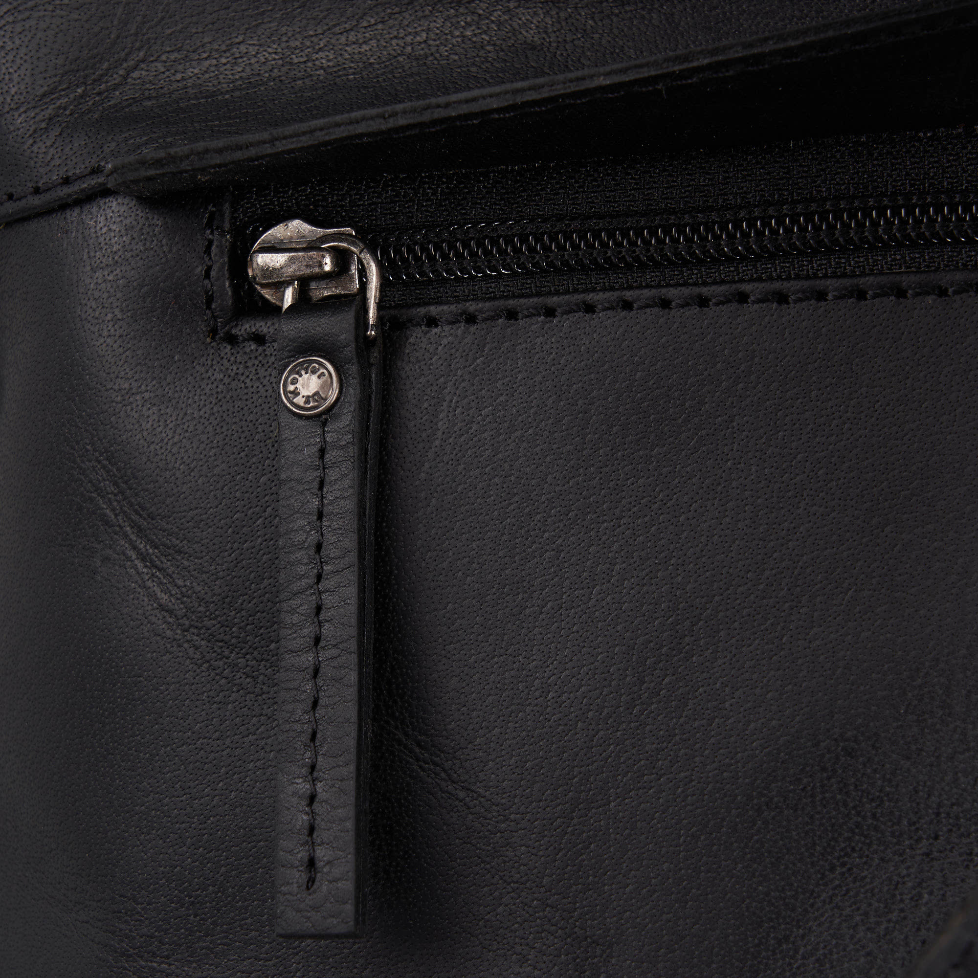 b402830-111-04 рюкзак B402830-111-04 по распродаже