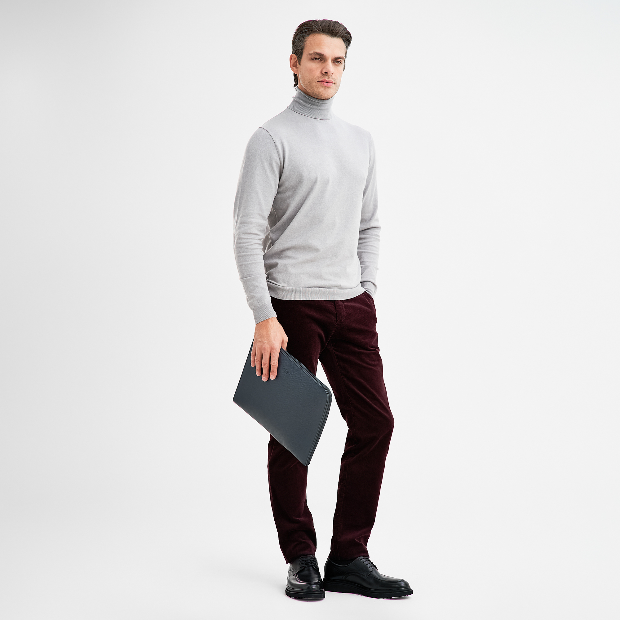 

Др.Коффер G231984-124-60 папка