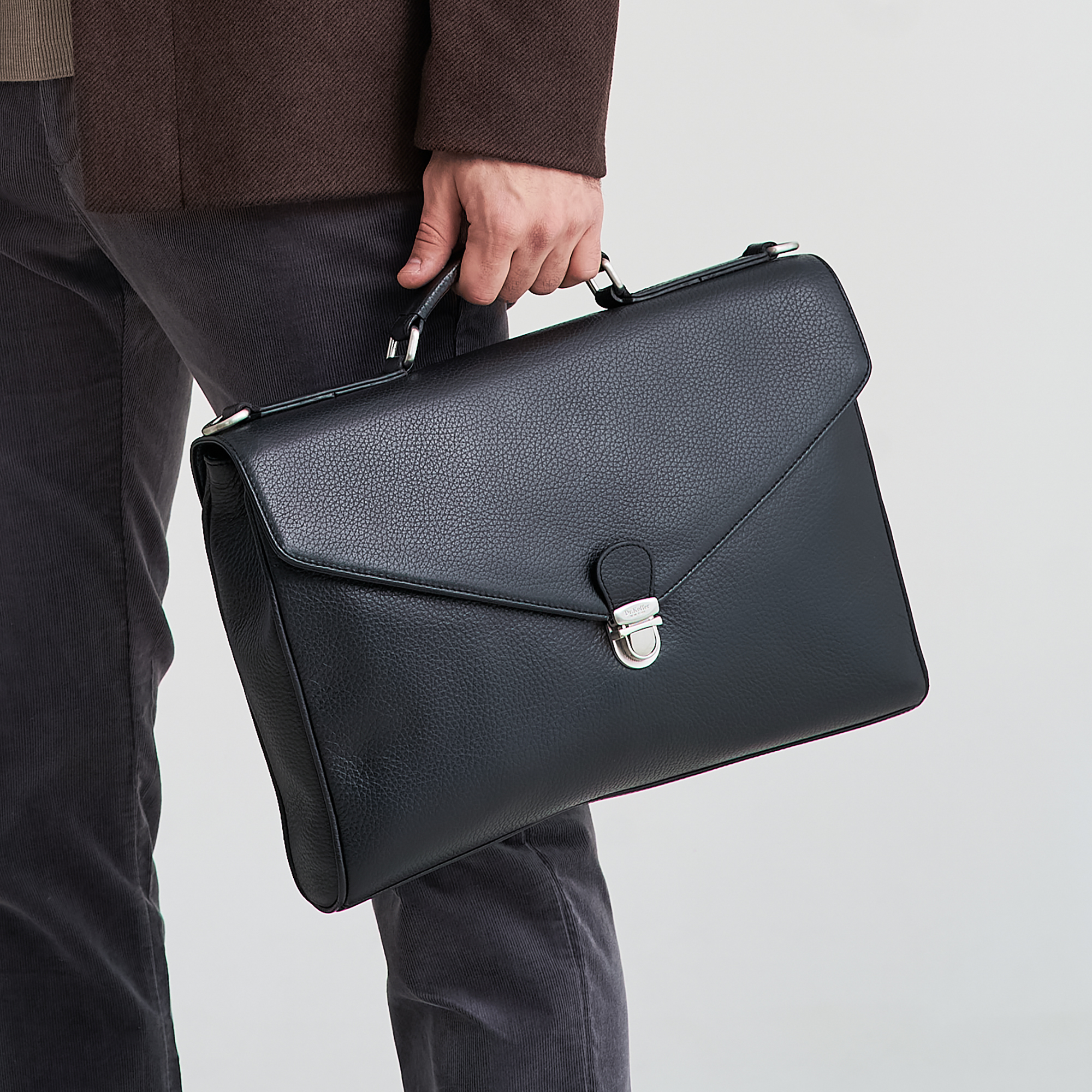 b402612-02-04 портфель B402612-02-04 со скидкой