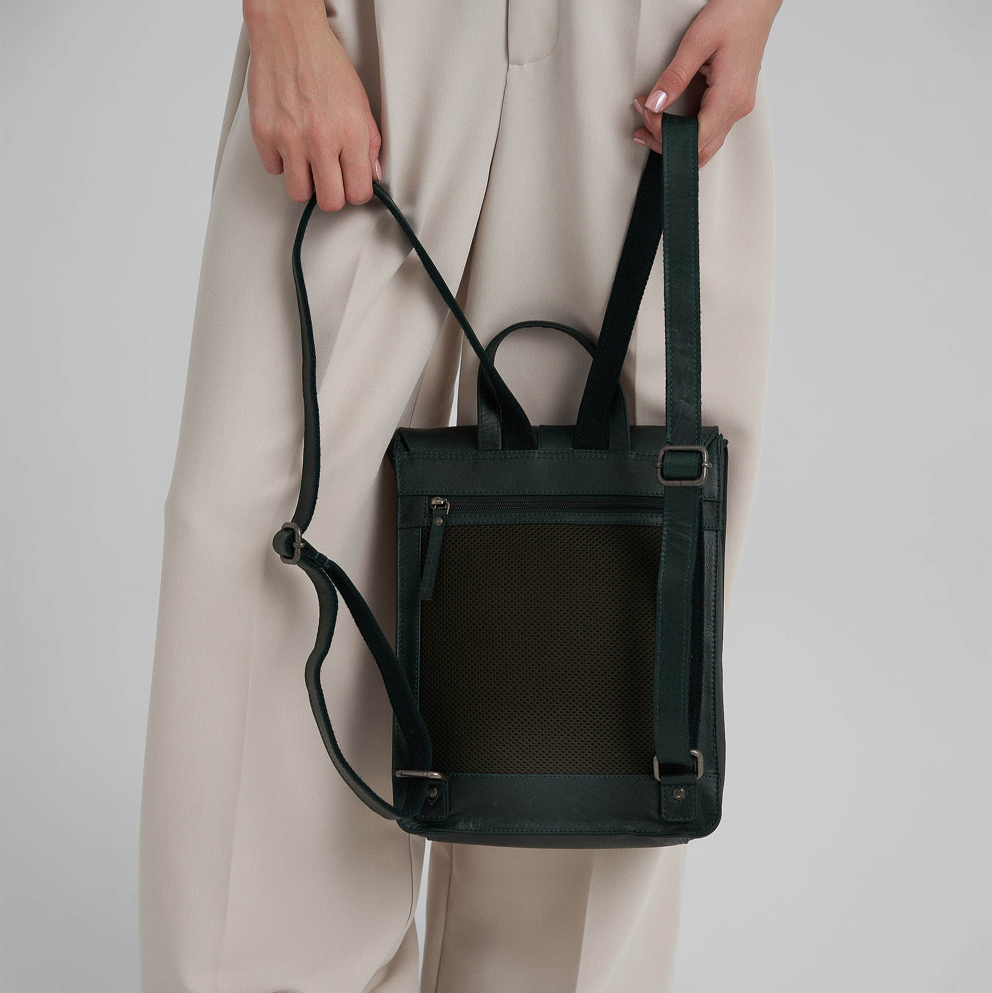 b402837-111-65 рюкзак B402837-111-65 по акции